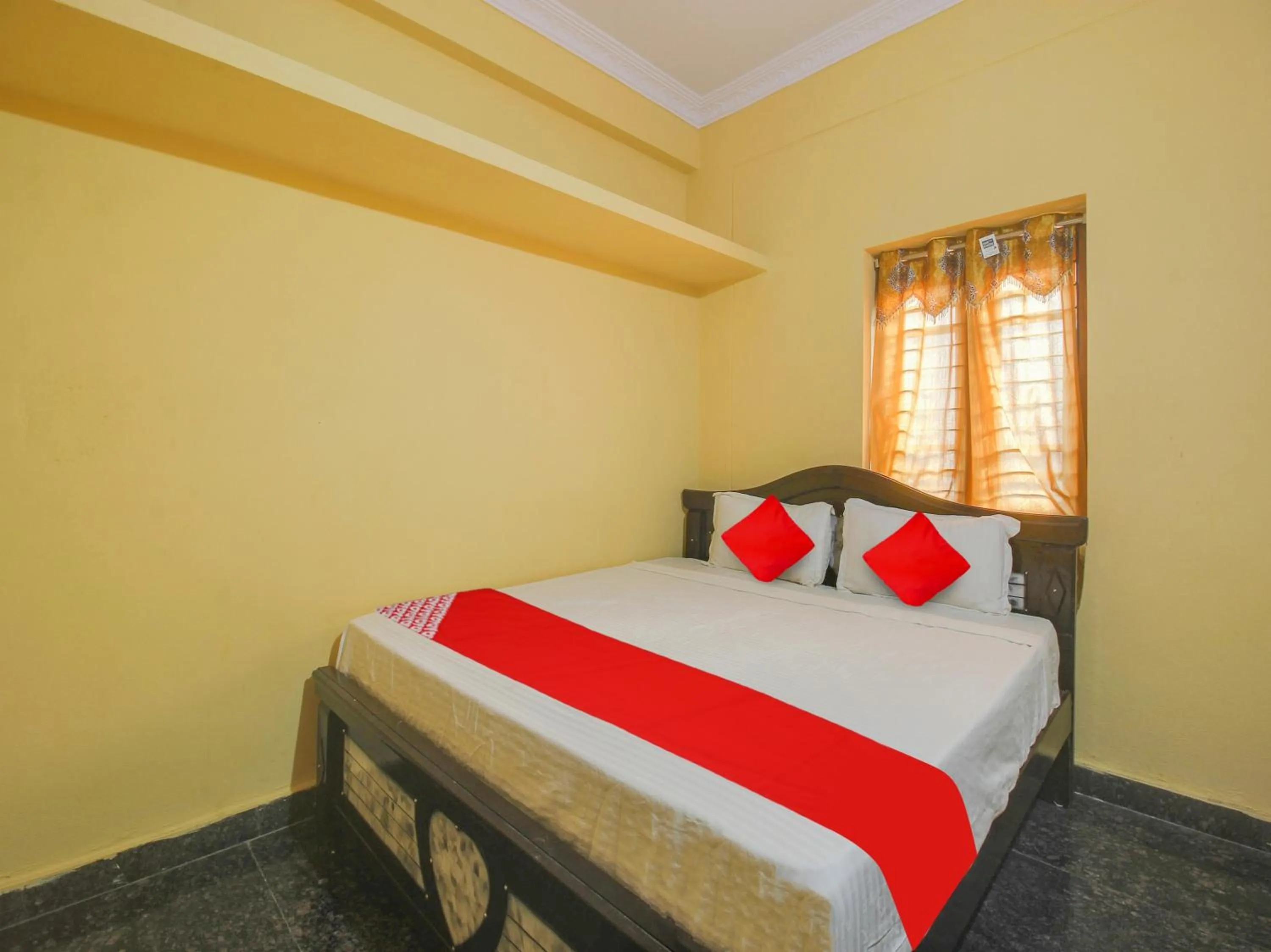 Bedroom, Bed in Hotel O by OYO AM Luxury AC ROOM'S
