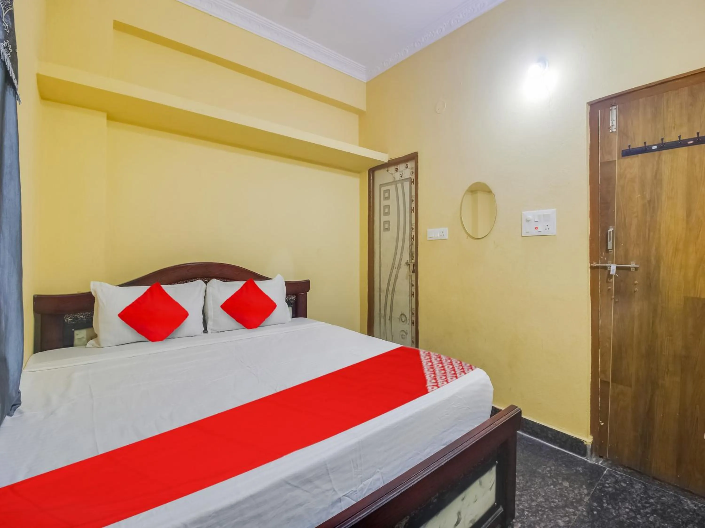 Bedroom, Bed in Hotel O by OYO AM Luxury AC ROOM'S