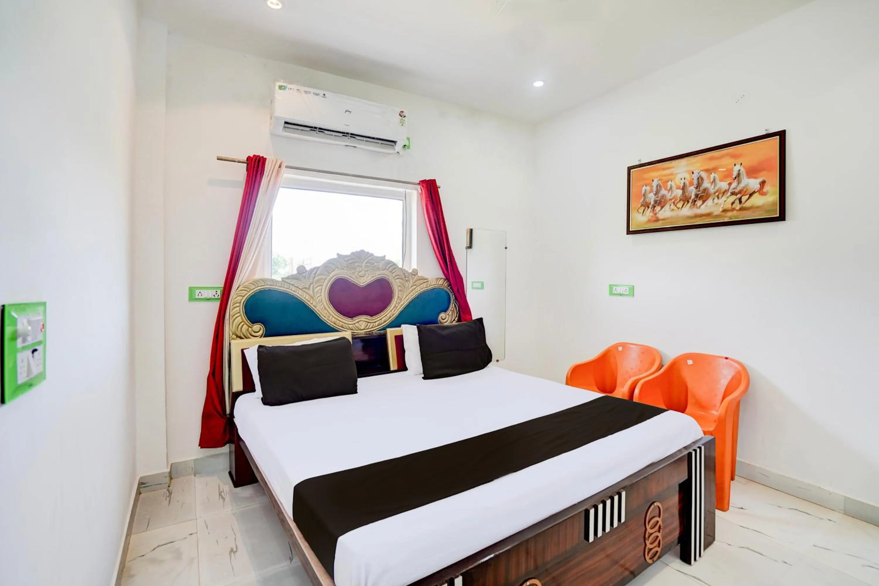 Bedroom, Bed in Hotel O Krishna Manu Palace