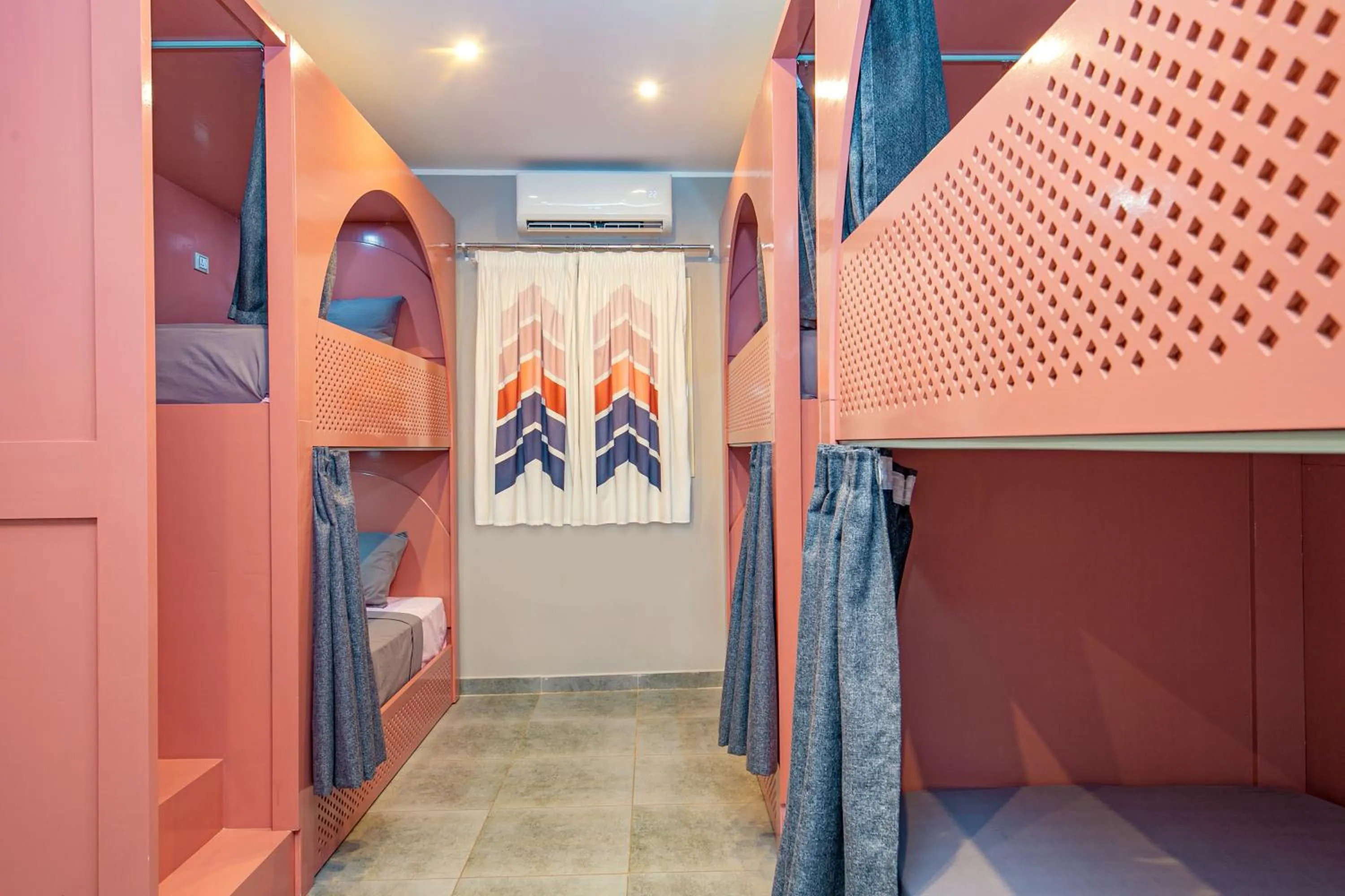 bunk bed in Bedcoin Hostel