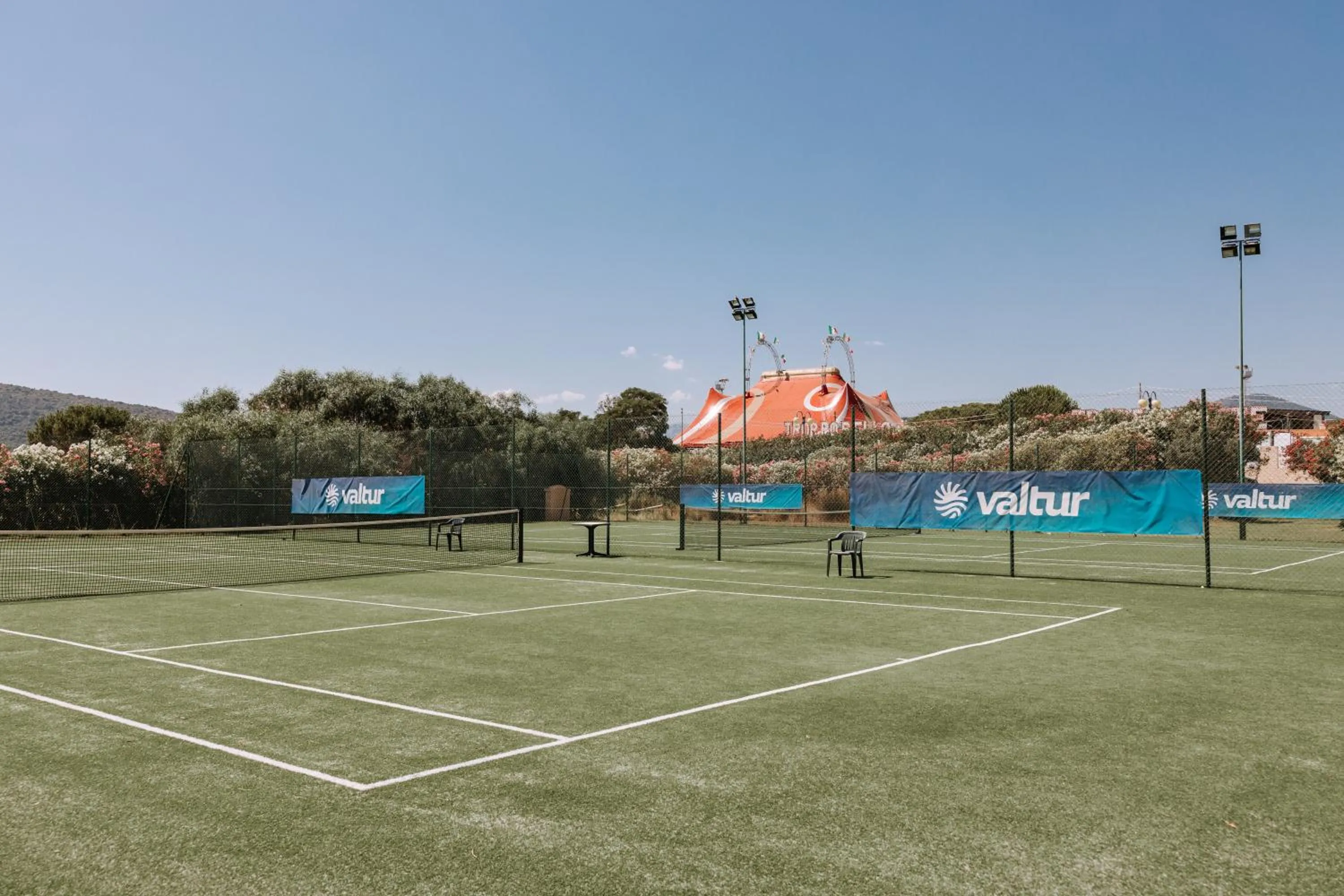 Tennis court in Valtur Baia dei Pini