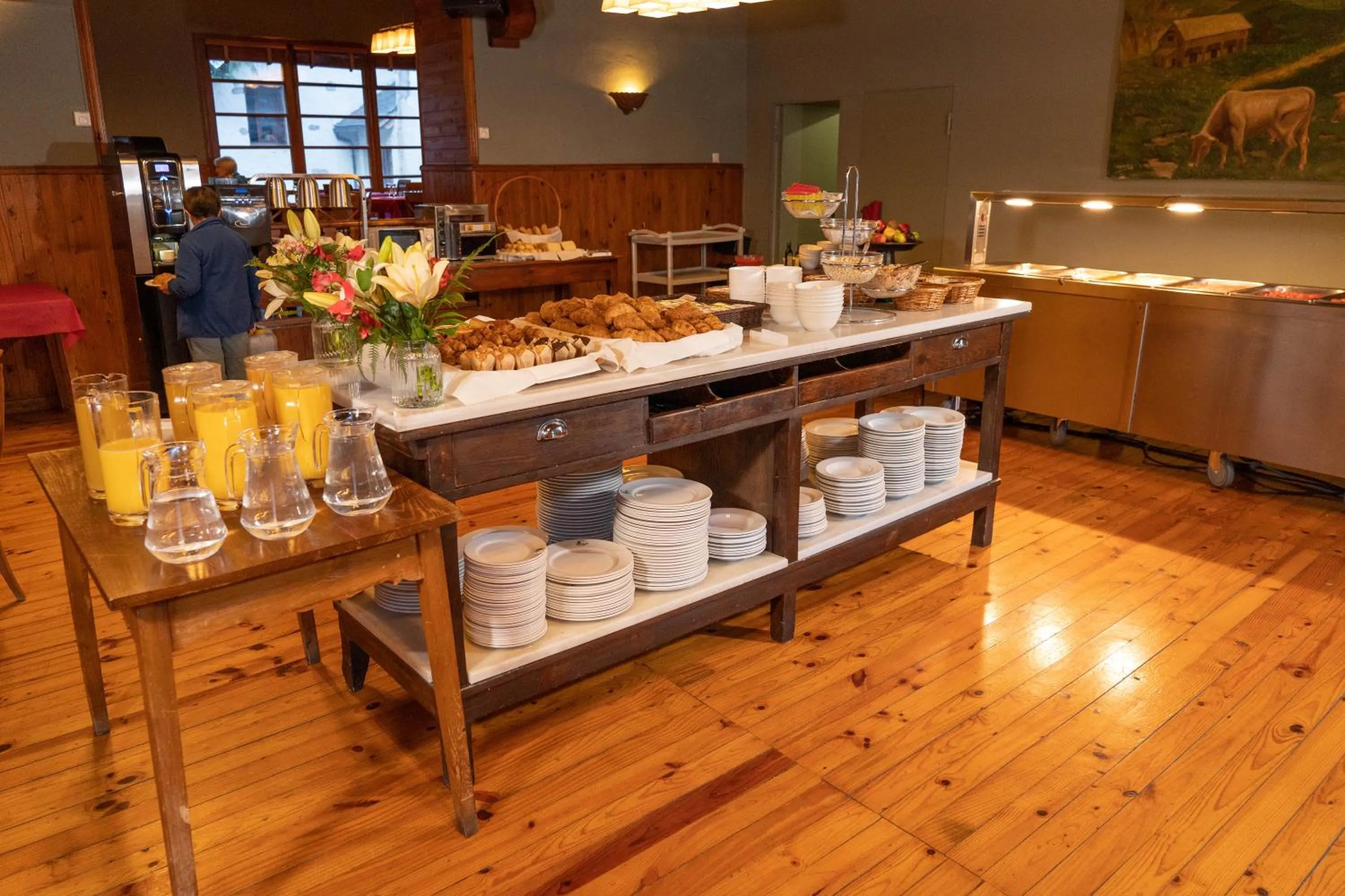 Buffet breakfast in Hotel Caldas