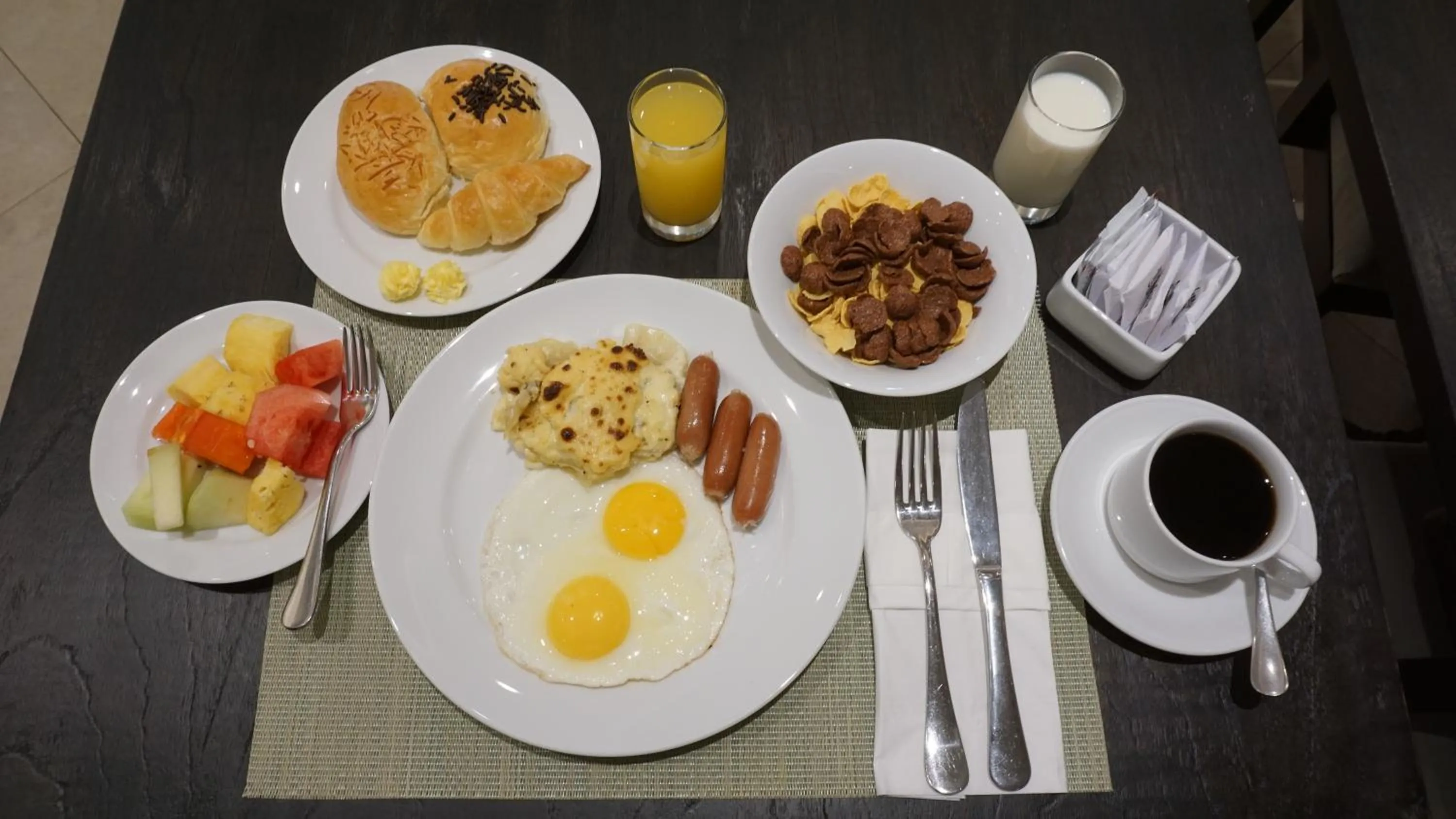 Breakfast in BEST WORLD KINDAI HOTEL