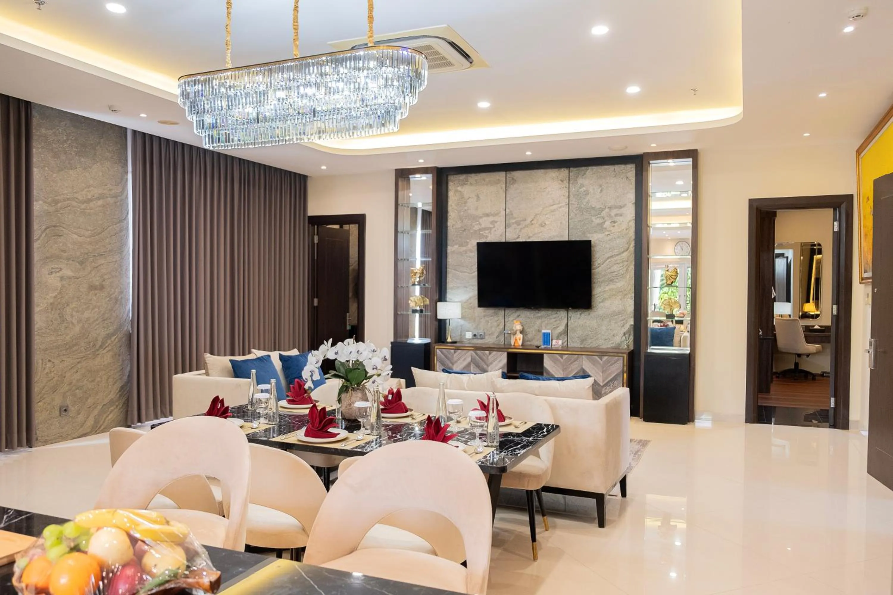 BEST WORLD KINDAI HOTEL