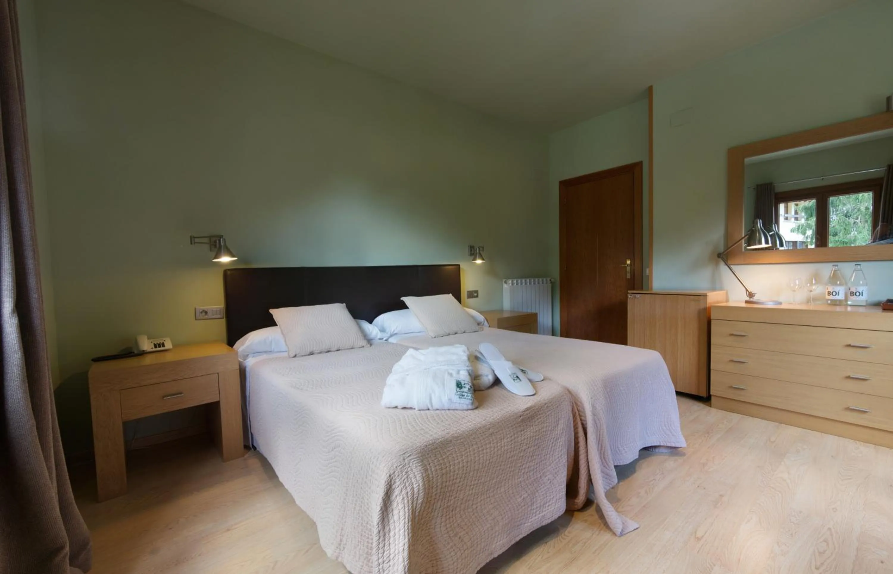 Mountain view, Bed in Hotel Manantial