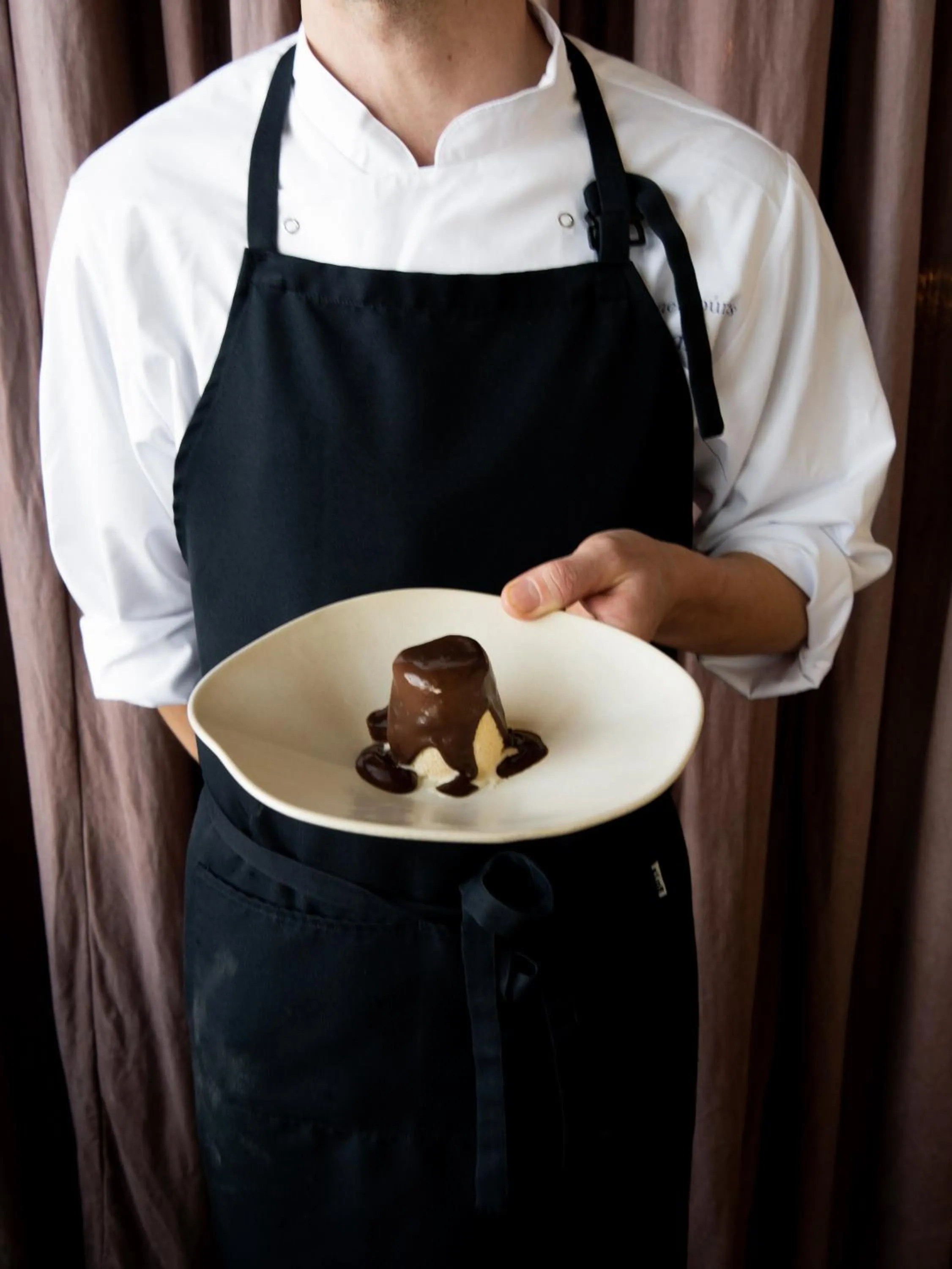 Restaurant/places to eat in Hostal Empúries