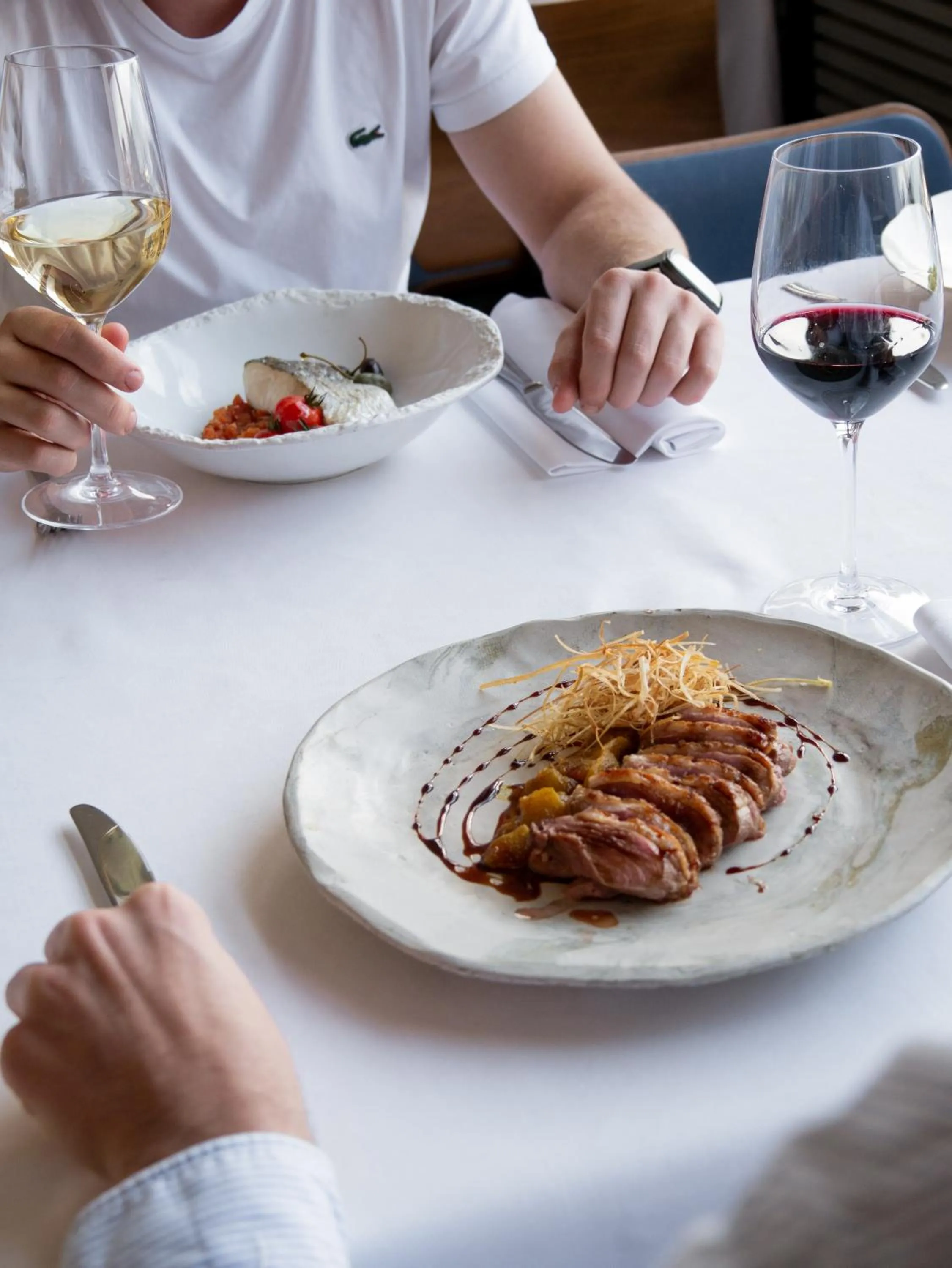 Restaurant/places to eat in Hostal Empúries