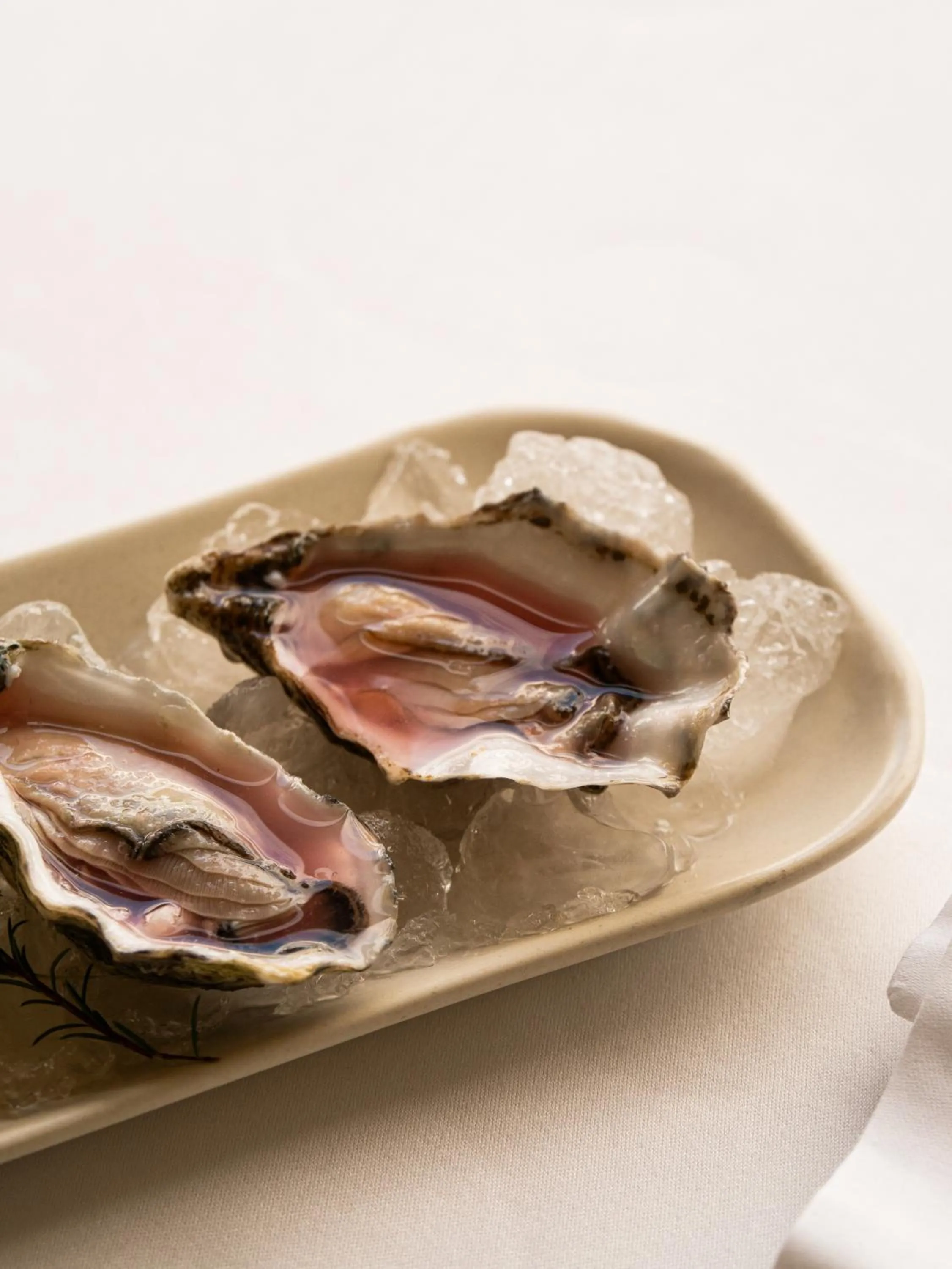 Food and drinks in Hostal Empúries