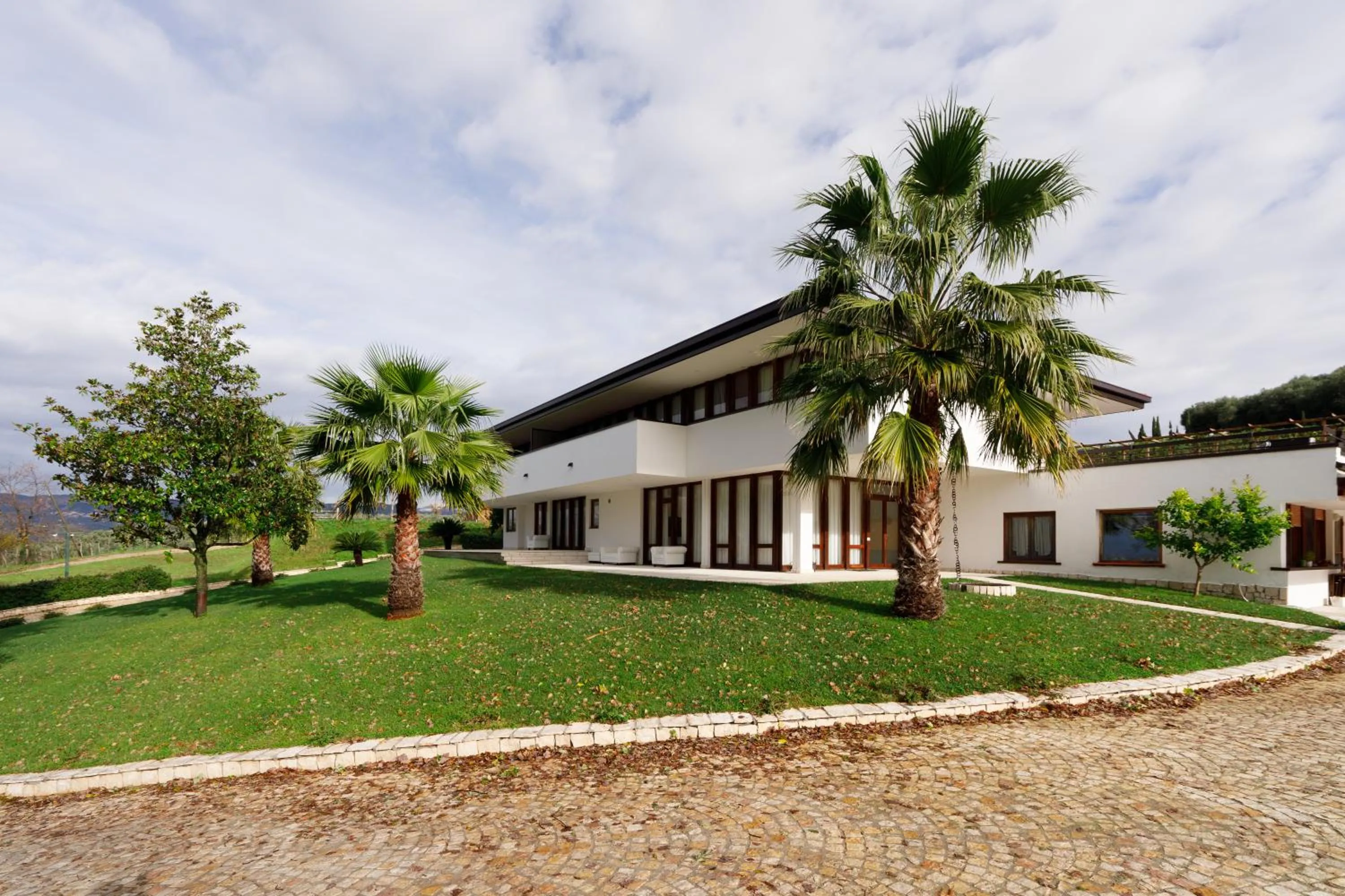 Property Building in ARIA - Villa di Campagna