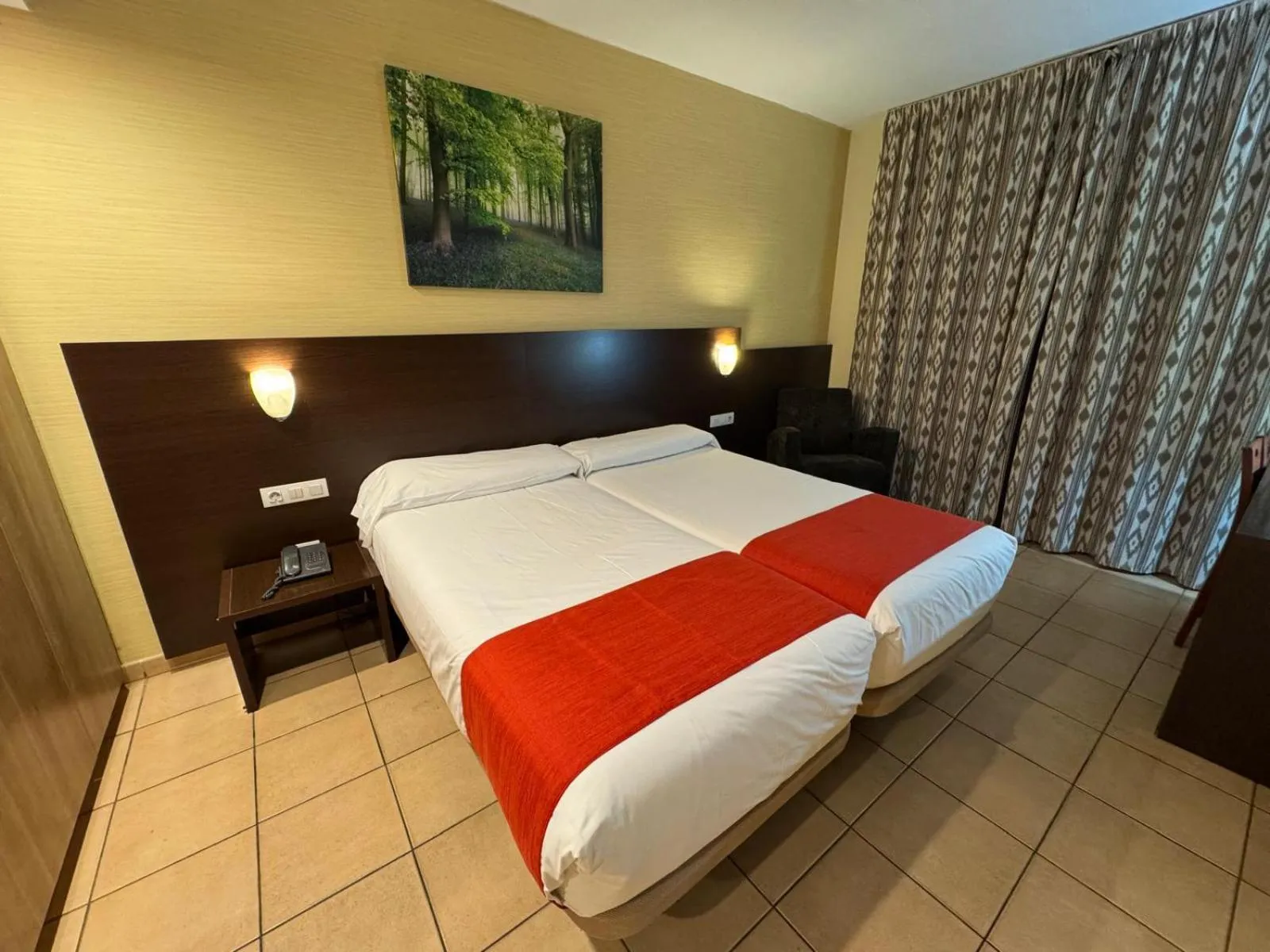 Other, Bed in Hotel Canal Olímpic