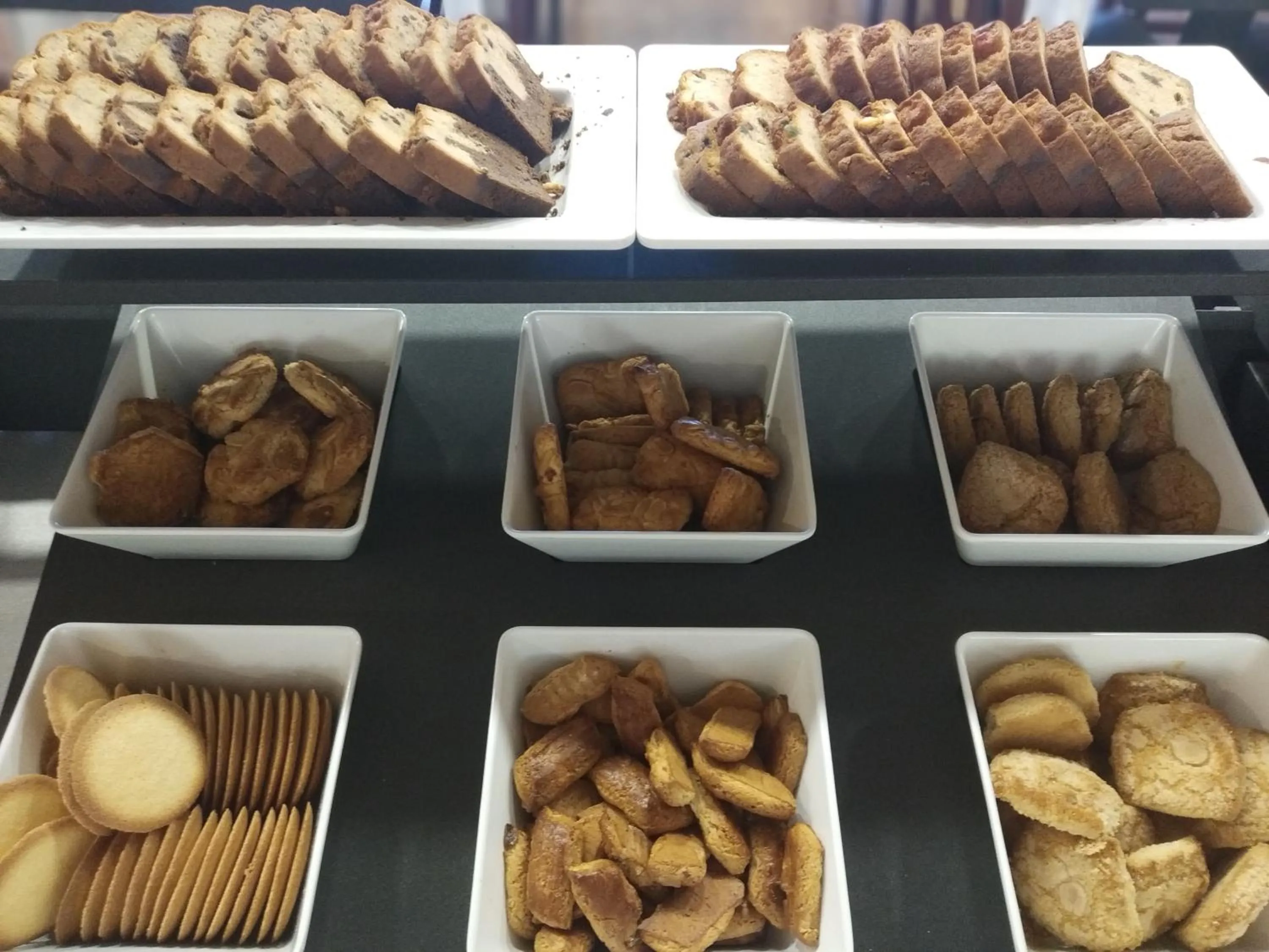 Buffet breakfast in Cleopatra Spa Hotel