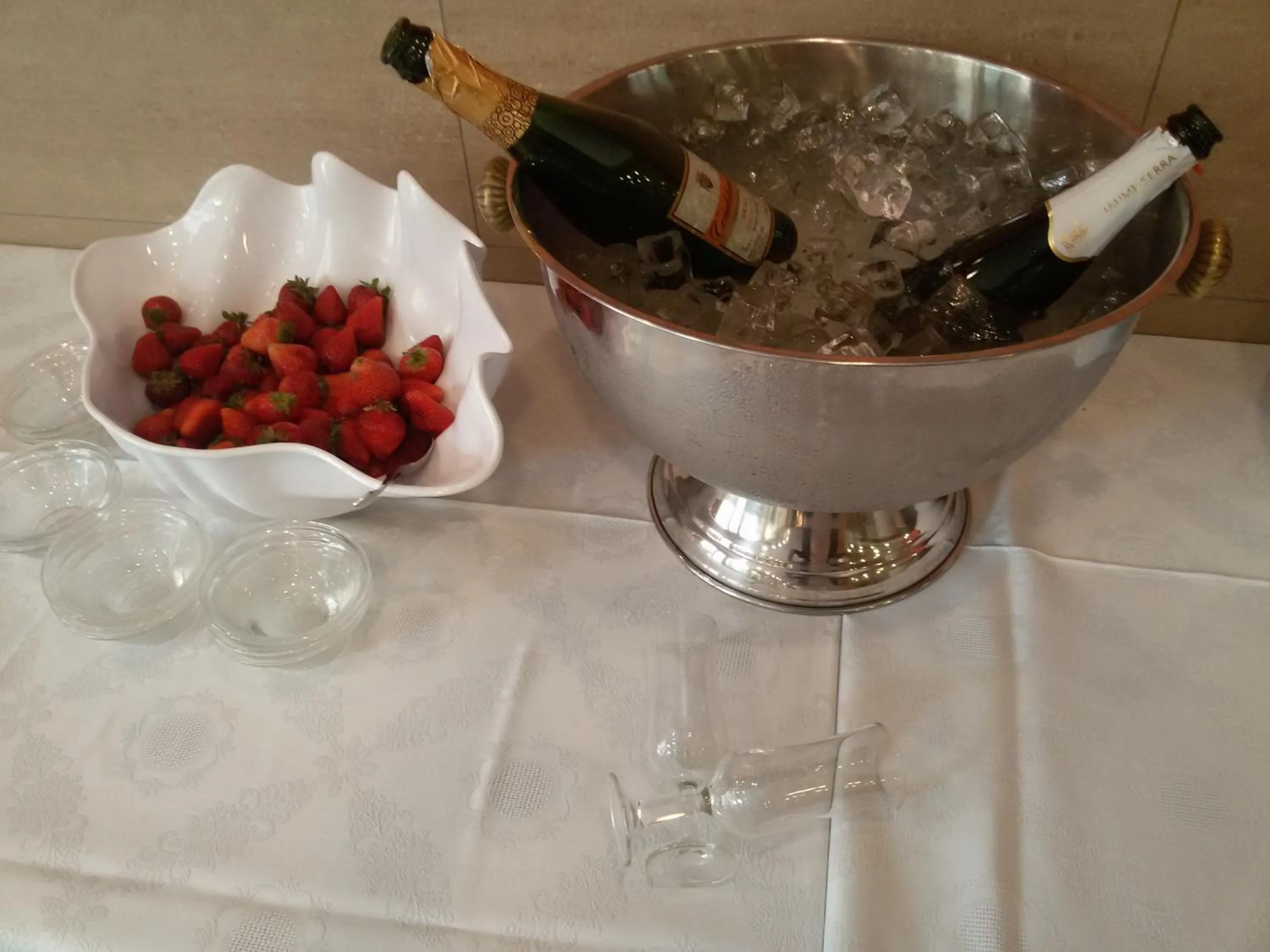 Food and drinks in Cleopatra Spa Hotel