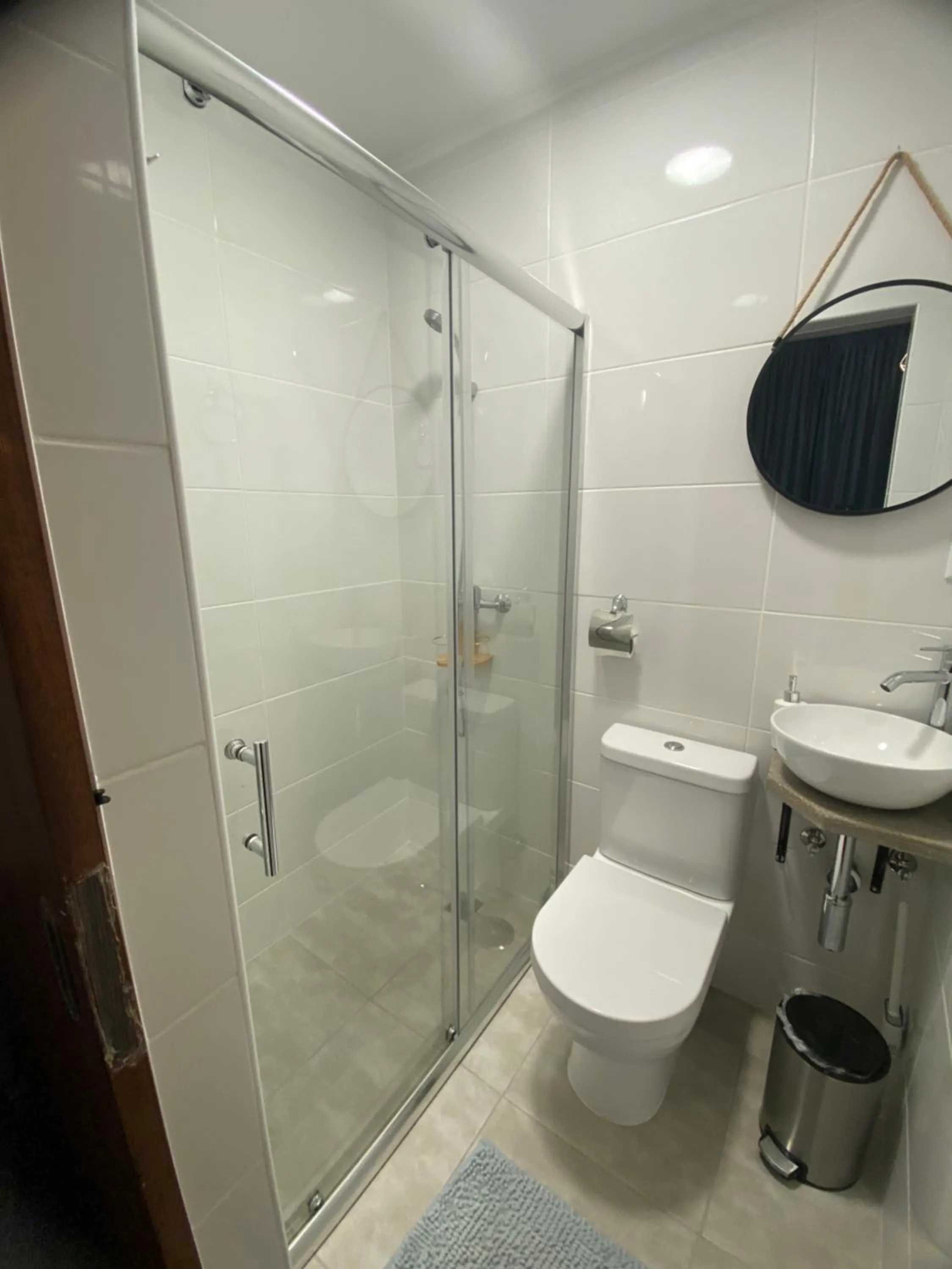 Shower in Barão 35 Guest House