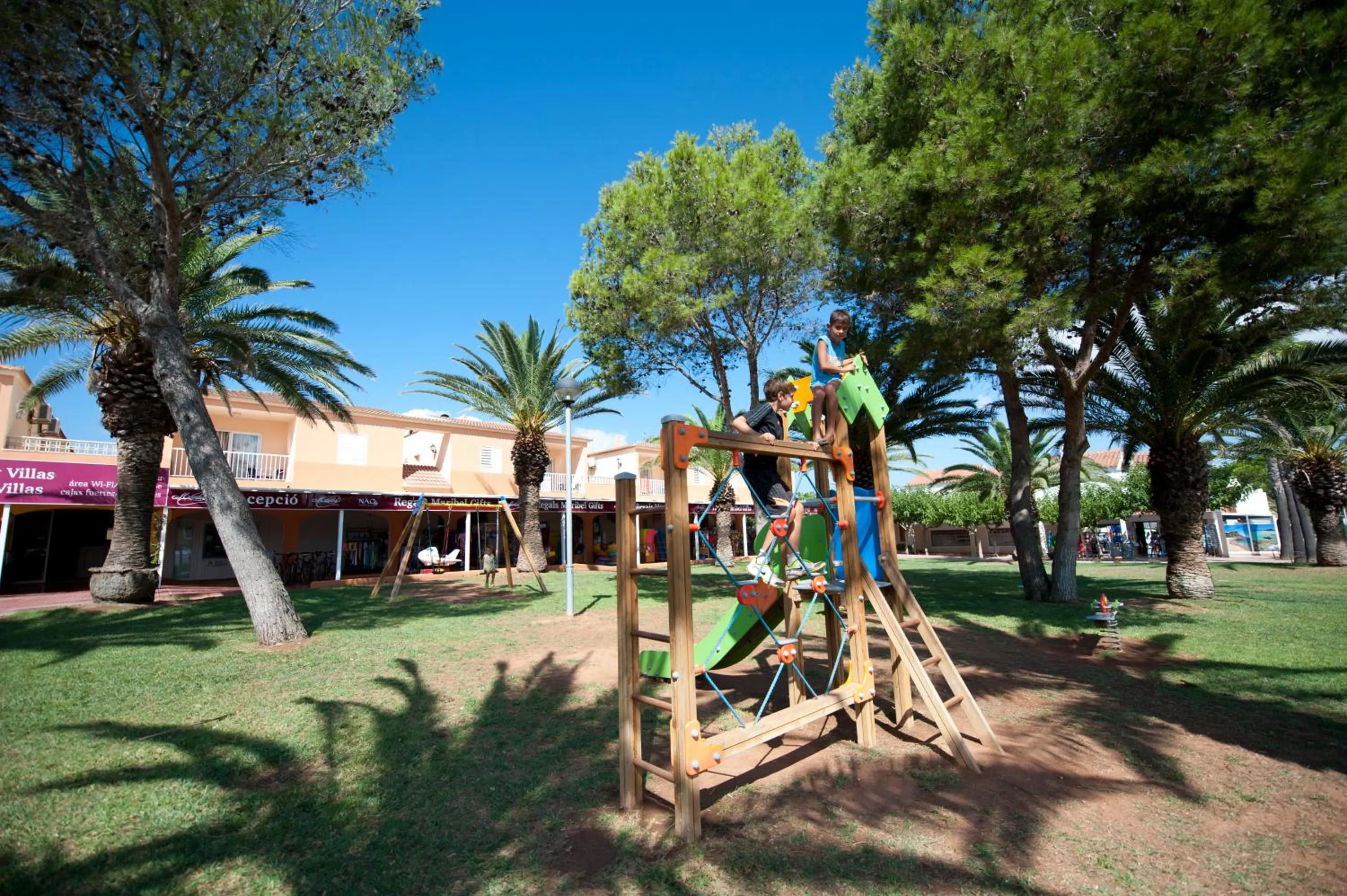 Garden in Apartamentos Maribel