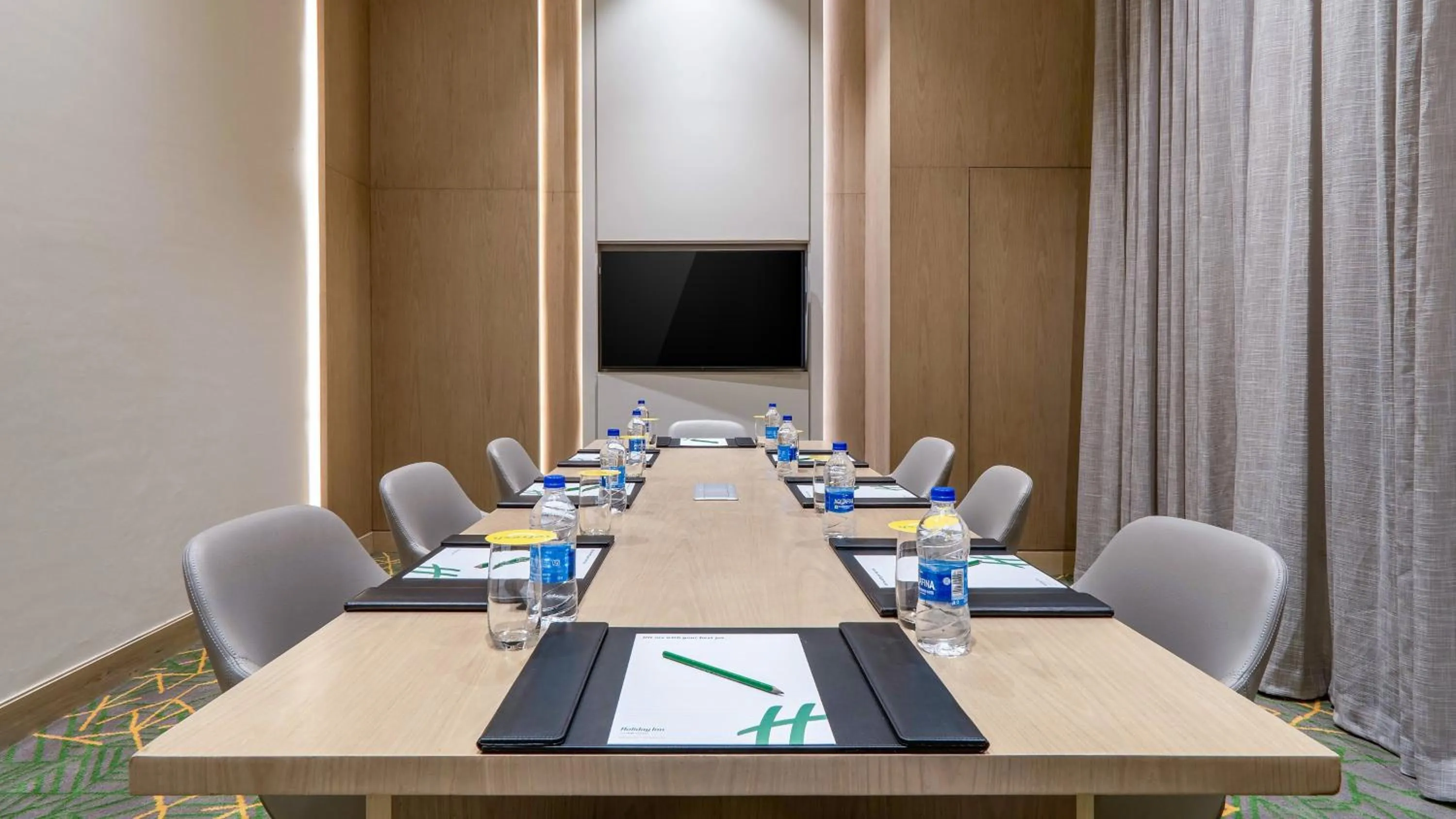 Meeting/conference room in Holiday Inn Katra Vaishno Devi by IHG