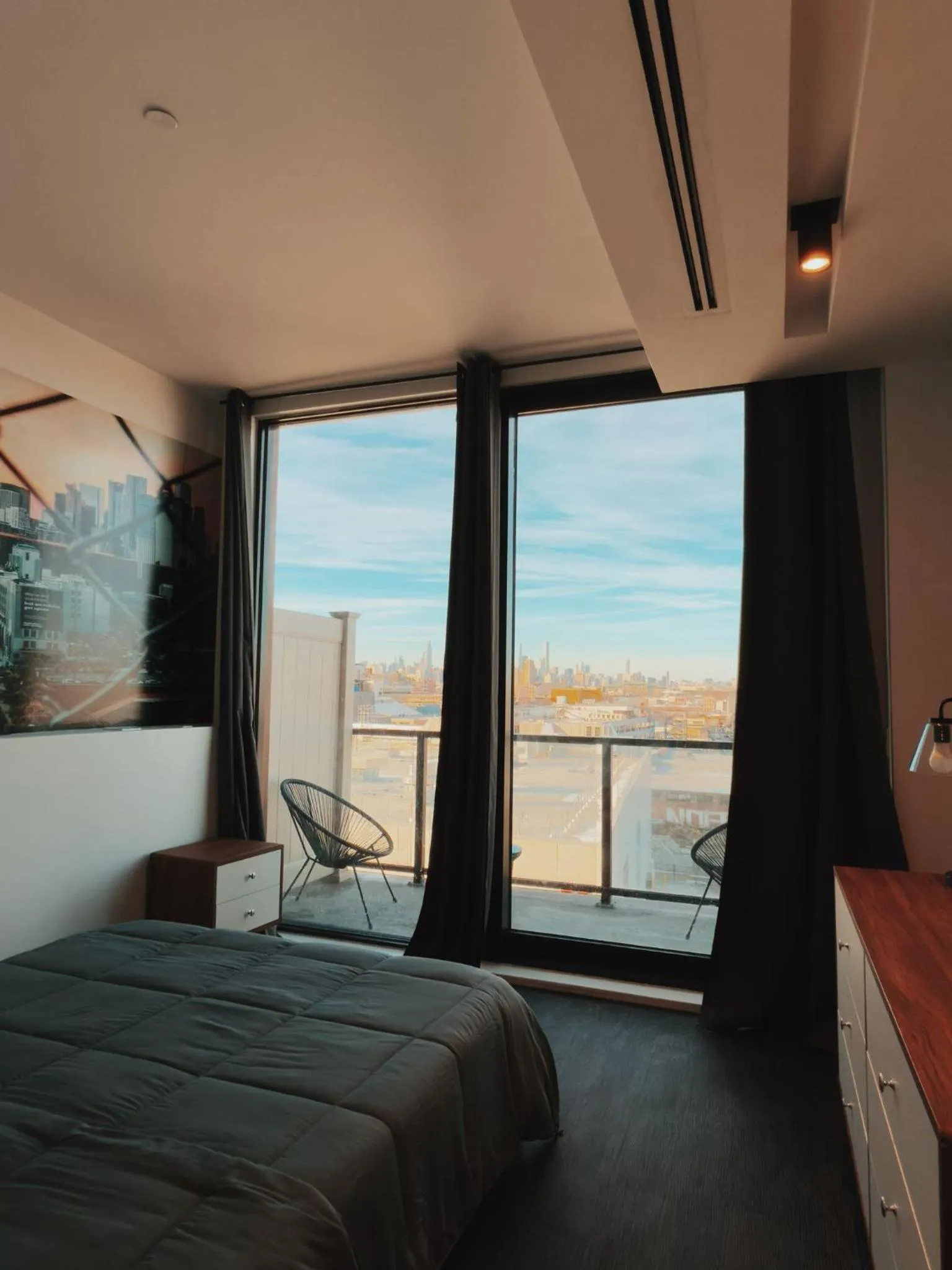 Balcony/Terrace, Bed in Nova Hotel Brooklyn