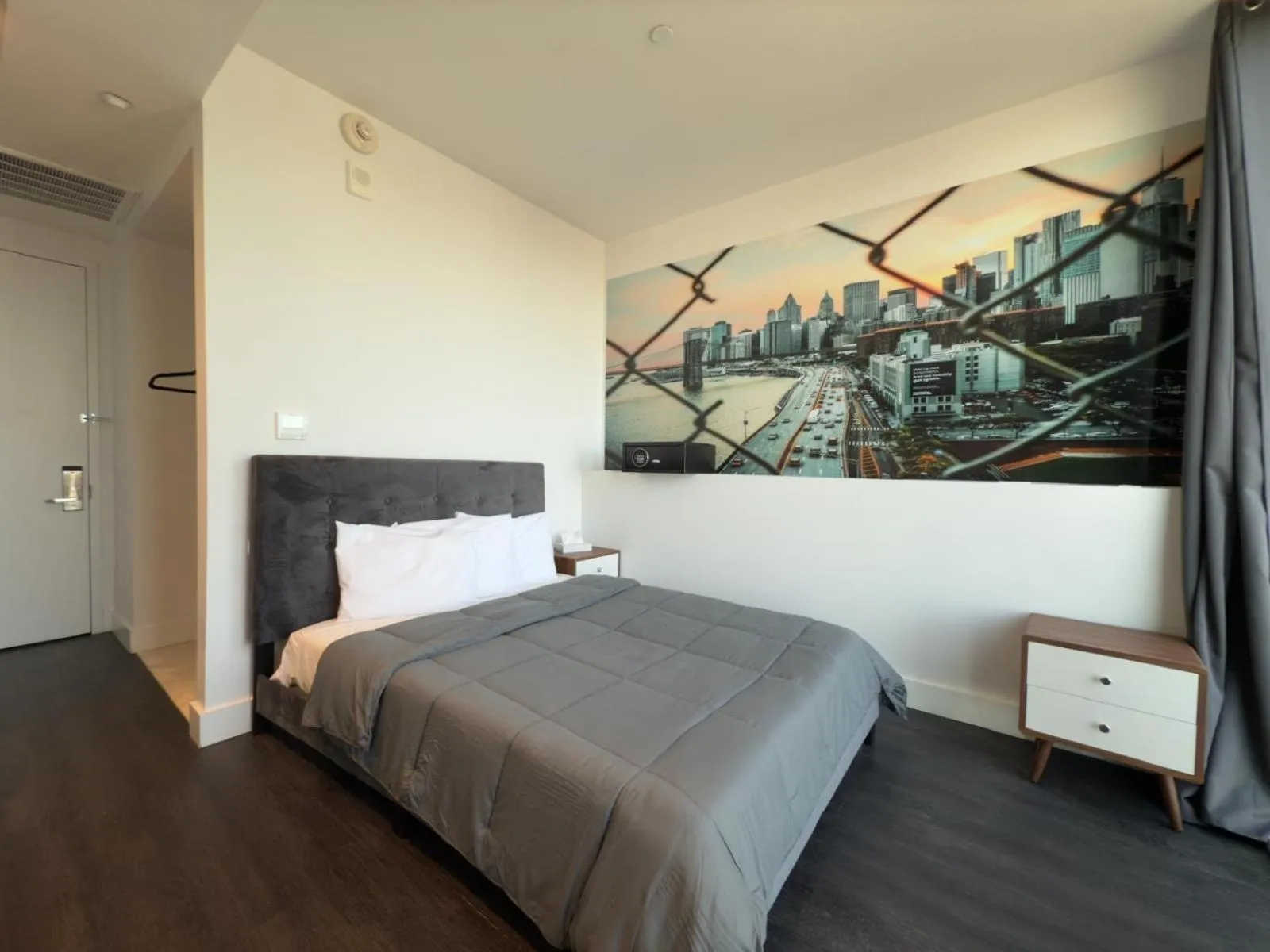 Bed in Nova Hotel Brooklyn