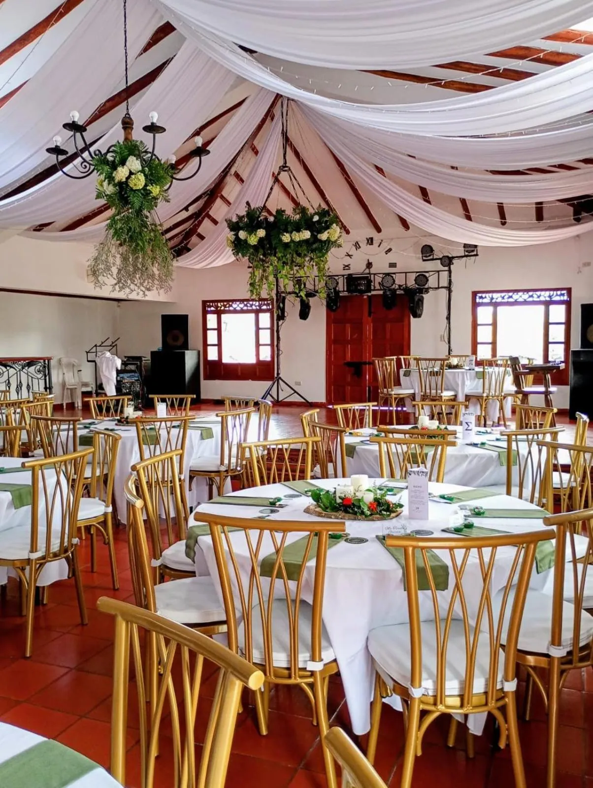 Restaurant/places to eat in Hotel Bosque de la Villa