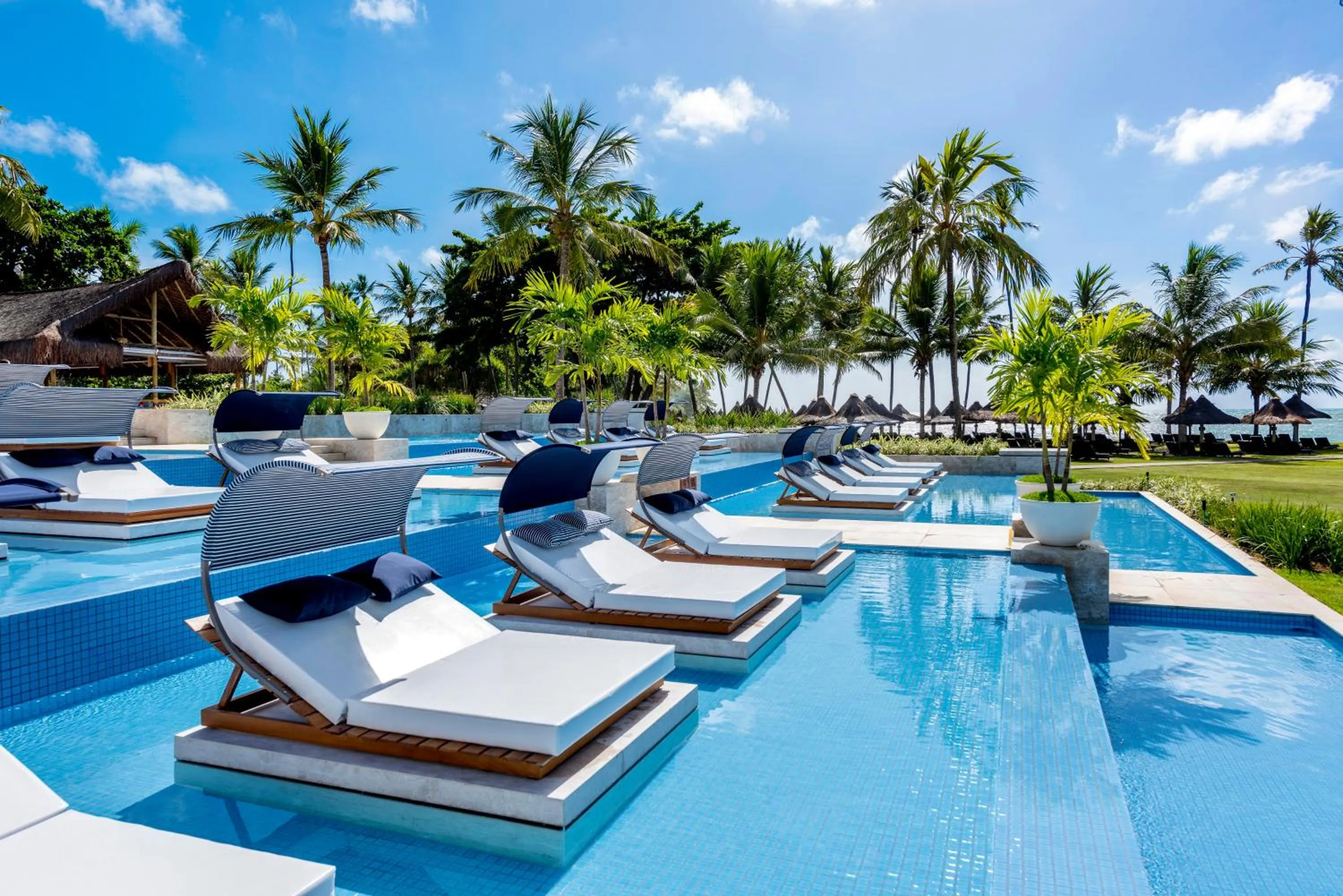 Swimming pool in Tivoli Ecoresort Praia do Forte