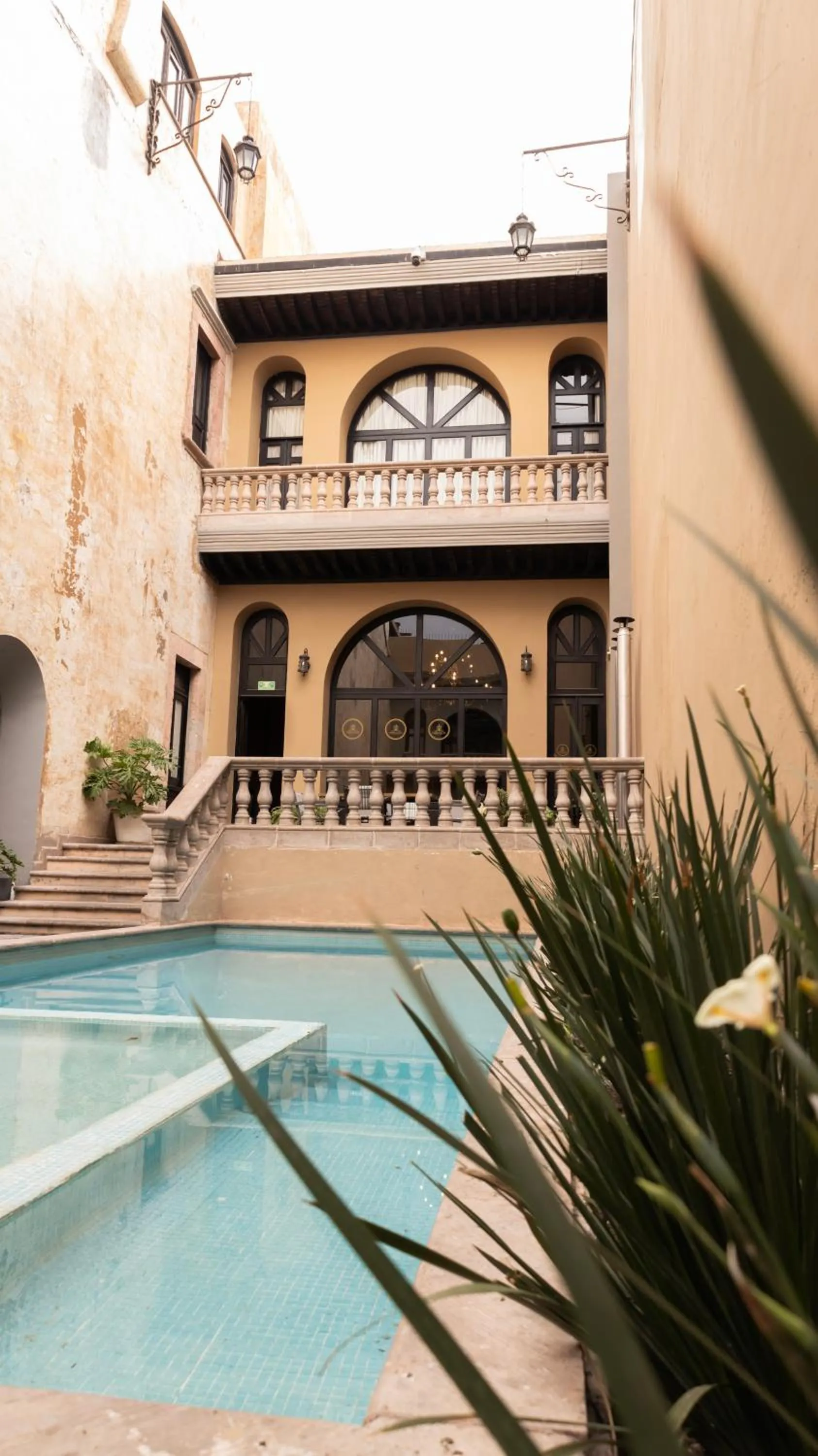 Property building in Hotel Plaza de Armas