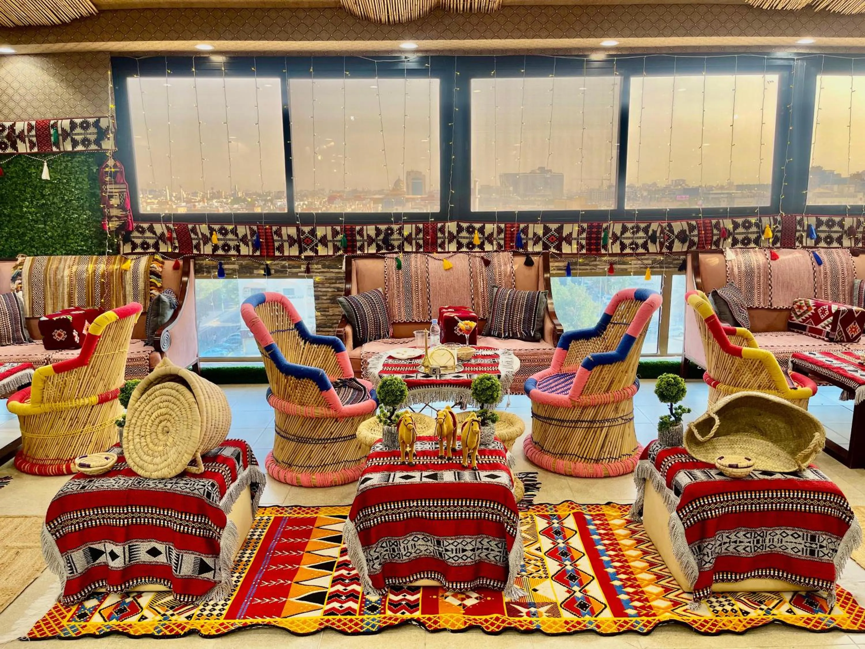 Restaurant/places to eat in Sas Blue Suites