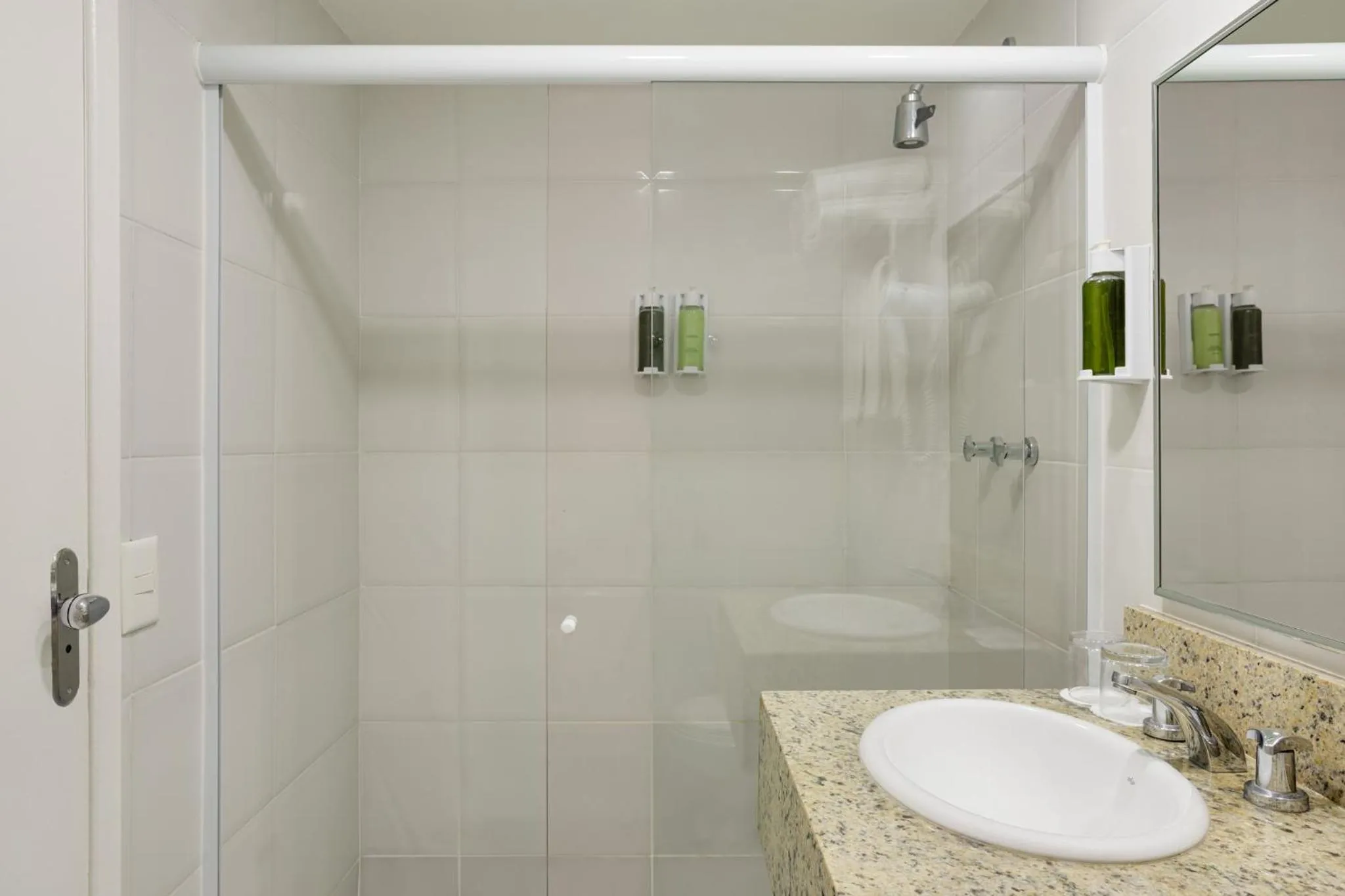 Bathroom in Savoy Othon Lite