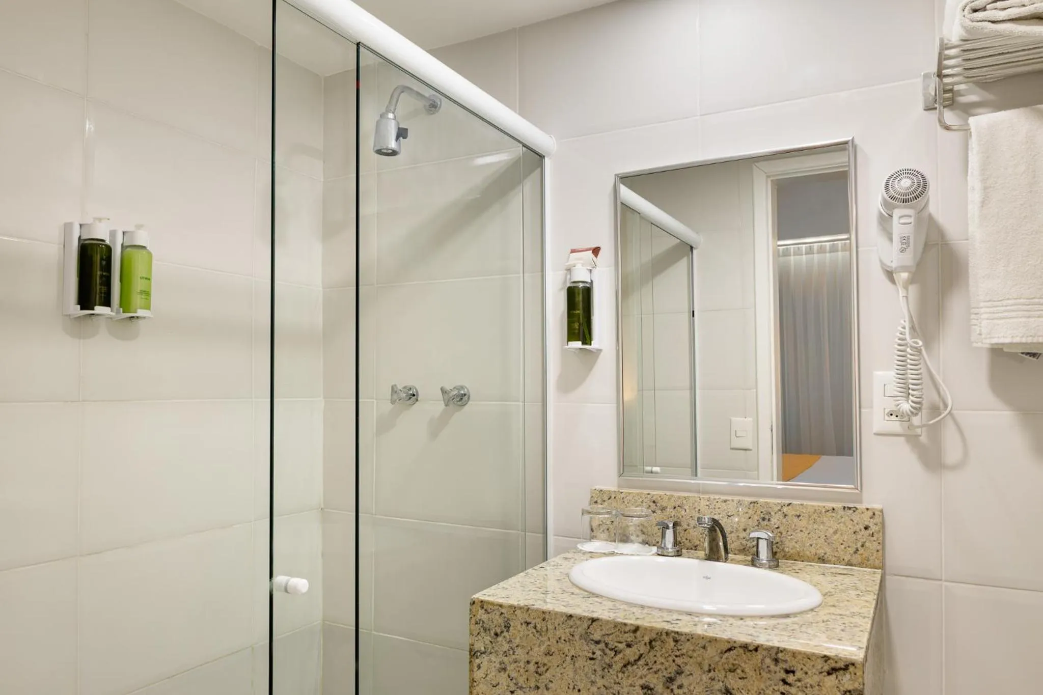 Bathroom in Savoy Othon Lite