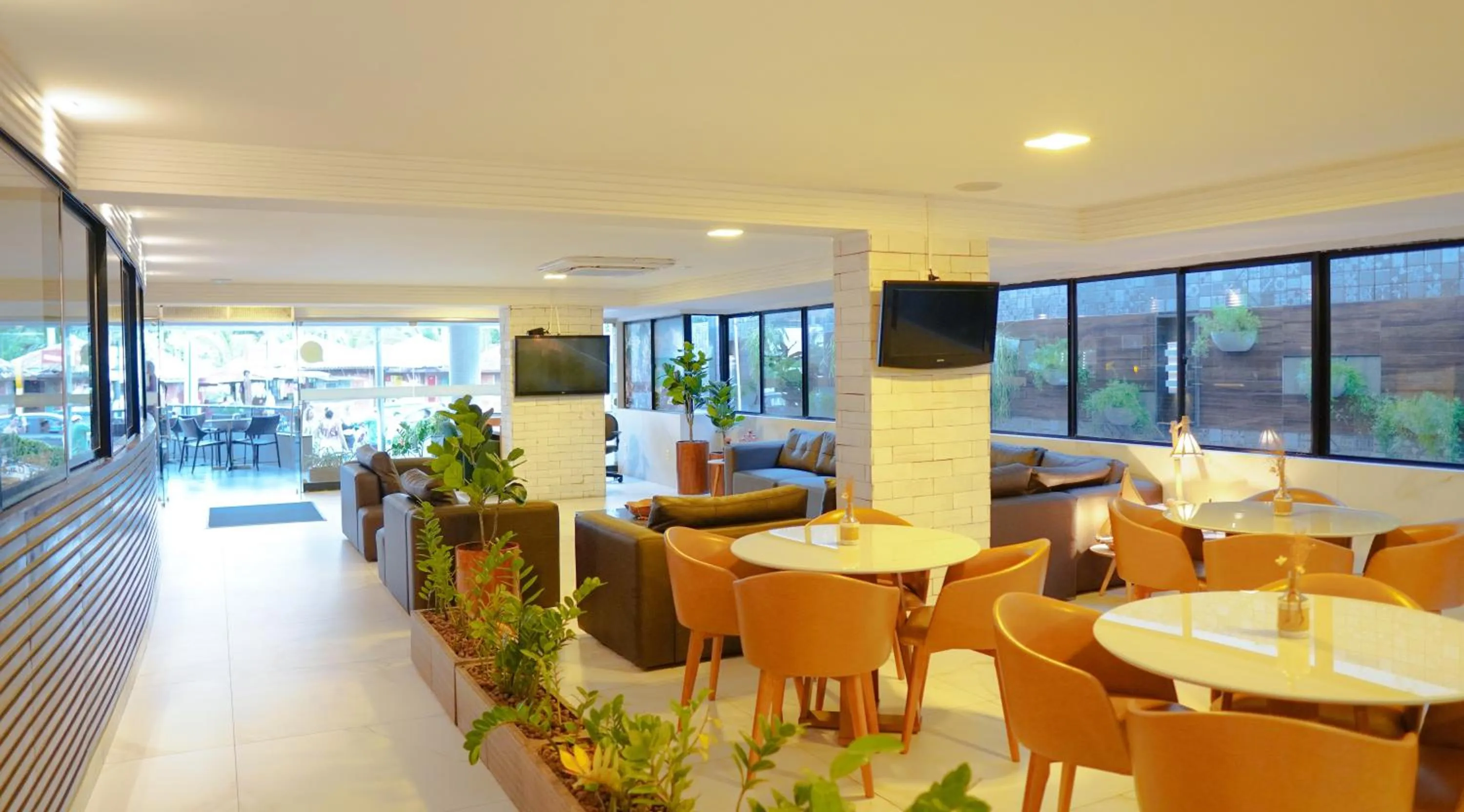 Lobby or reception in Atlântico Praia Hotel
