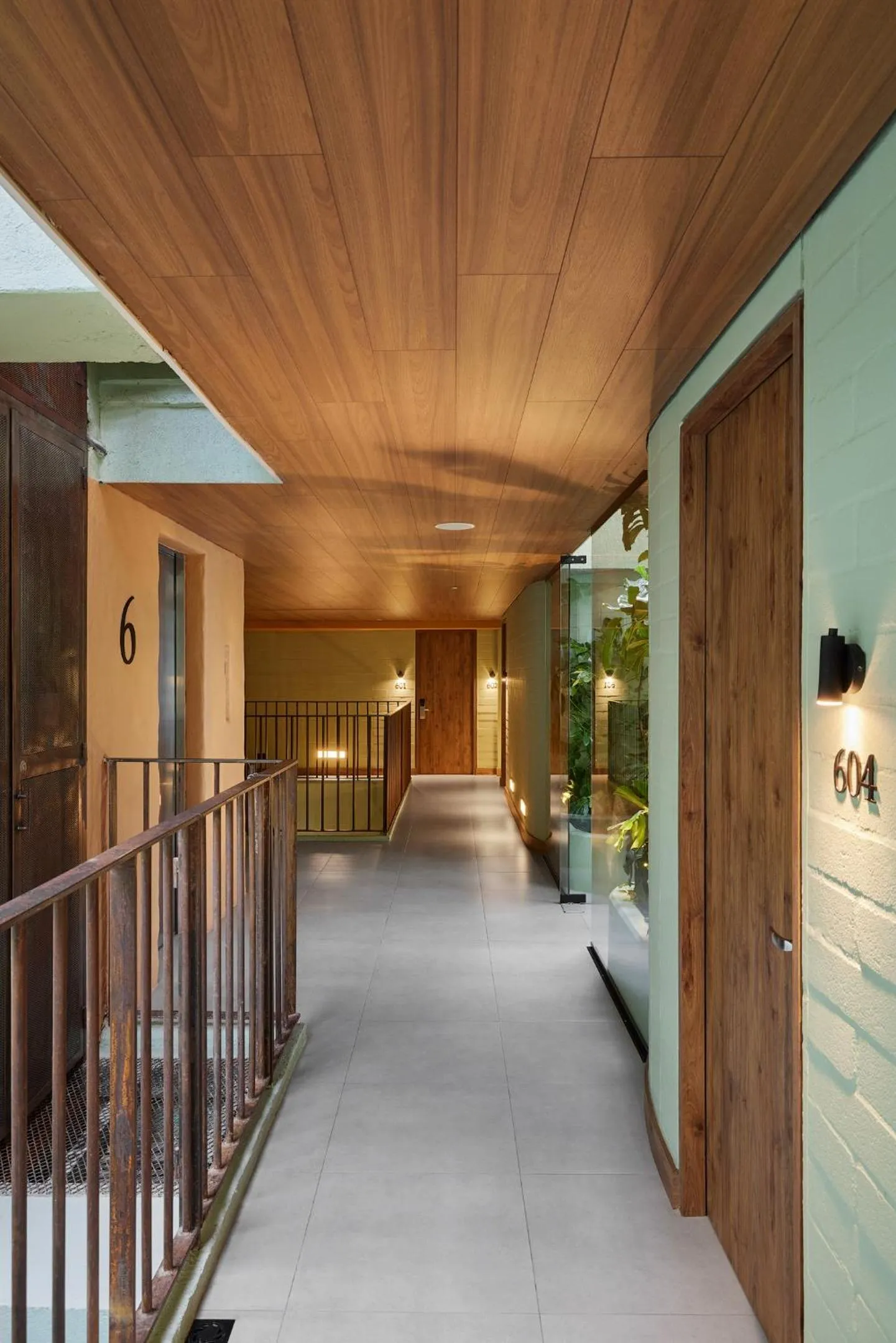 room service in Wellcomm Spa & Hotel