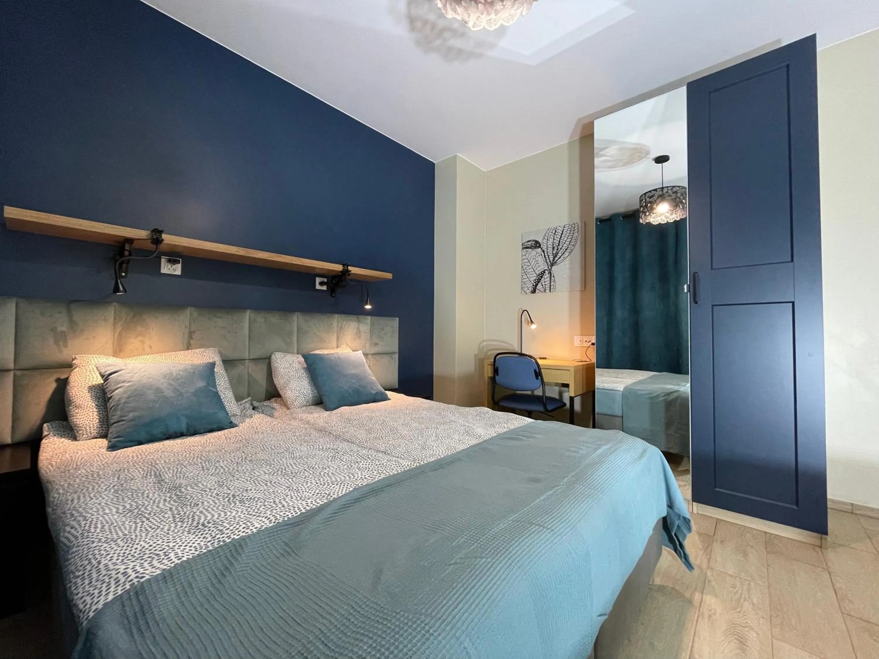Bedroom, Bed in Superior Baltea 3 rooms, 2 bedrooms, Beach 800m, Air Condition!