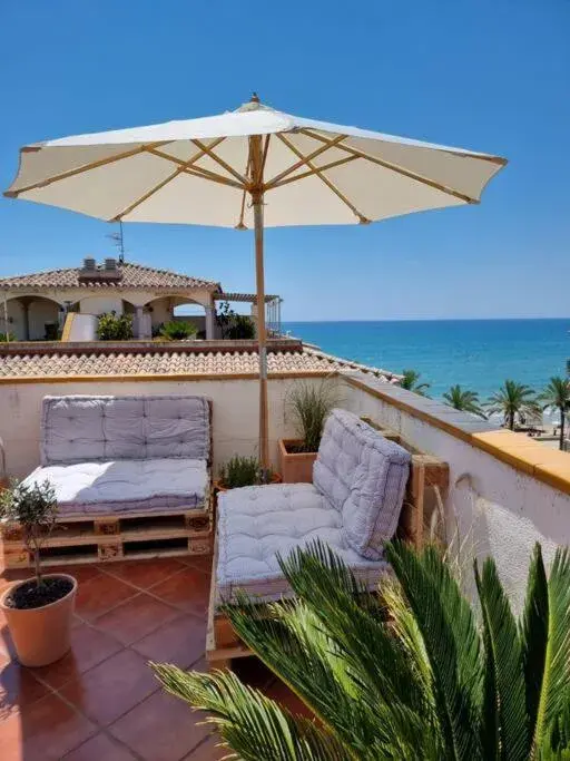 Cal SalMaré seafront apartment with rooftop terrace and pool Cal SalMaré seafront apartment with rooftop terrace and pool