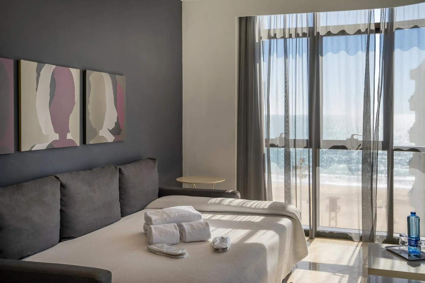 Bed in Hotel Spa Cádiz Plaza