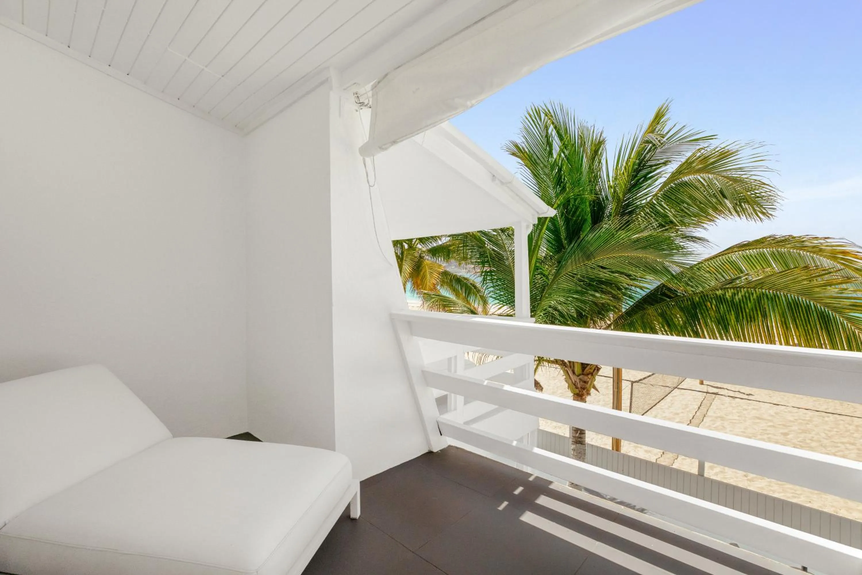 CocoVaa Beach Boutique Hotel