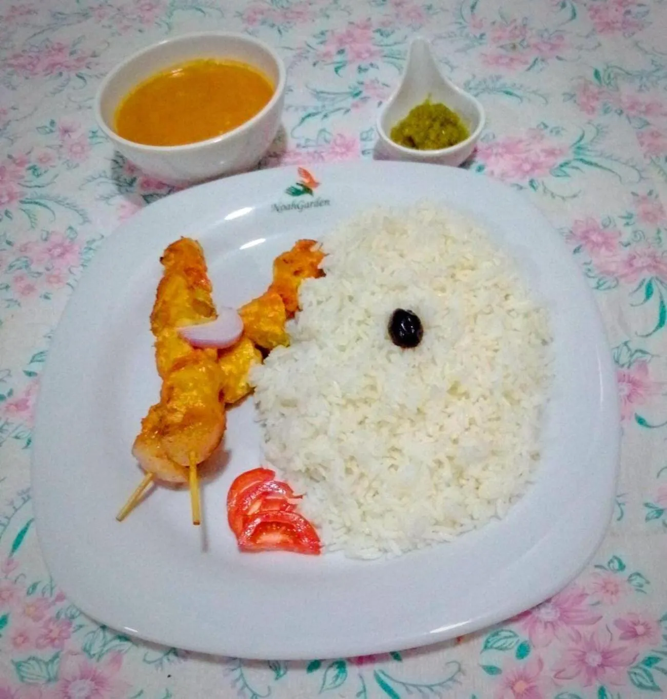 Restaurant/places to eat in HÔTEL NOAHGARDEN 2