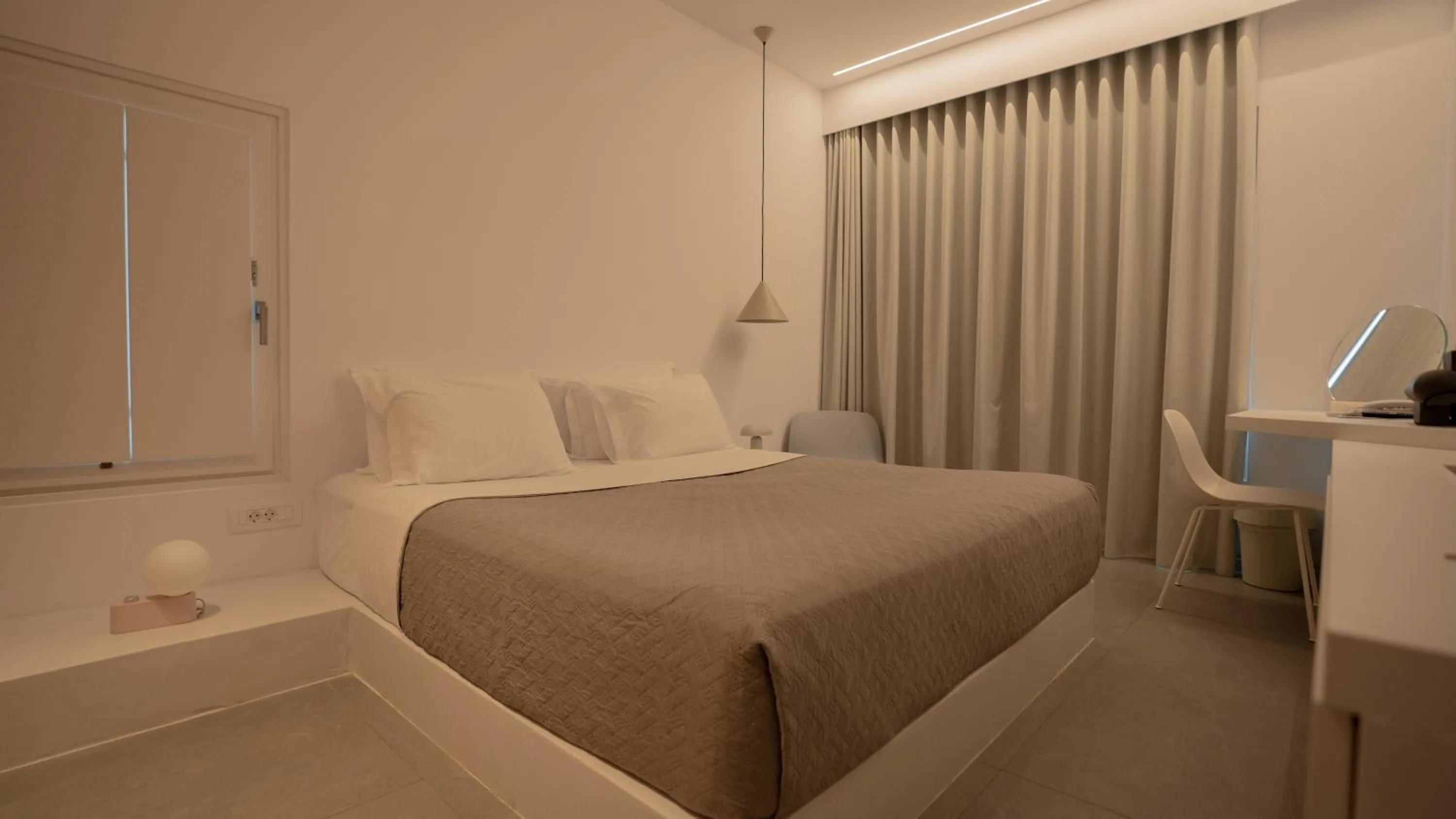 Bed in Neo Suites