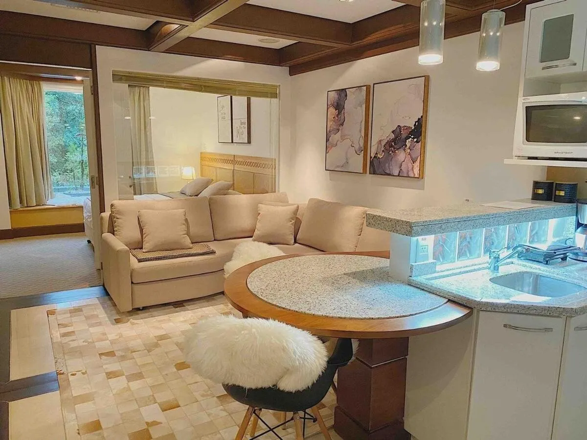 Luxuoso Studio 2007 Laje de Pedra Gramado Canela