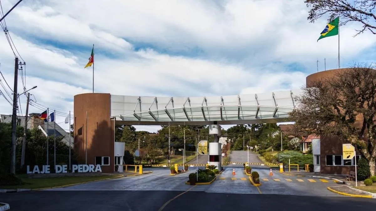 Luxuoso Studio 2007 Laje de Pedra Gramado Canela