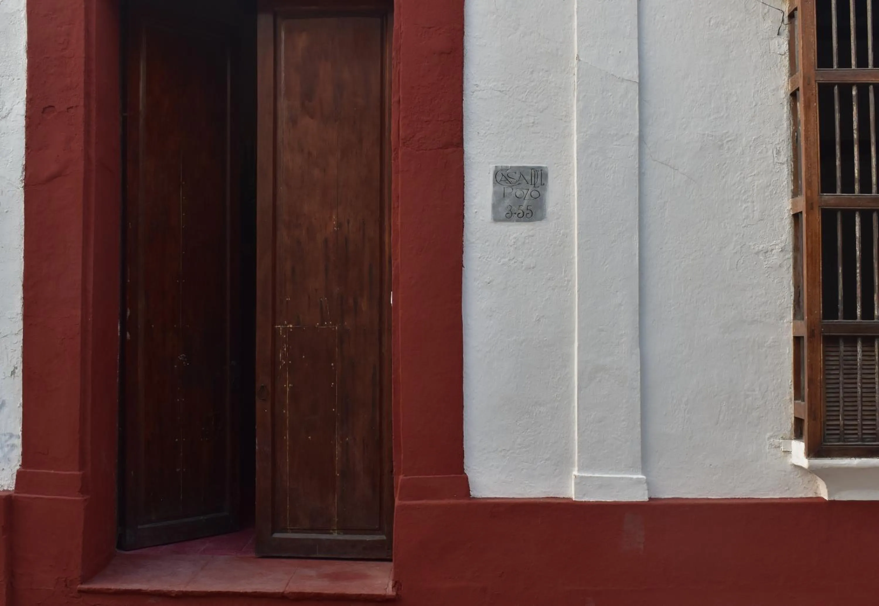 Facade/entrance in Casa Gaitana - Alma Hotels