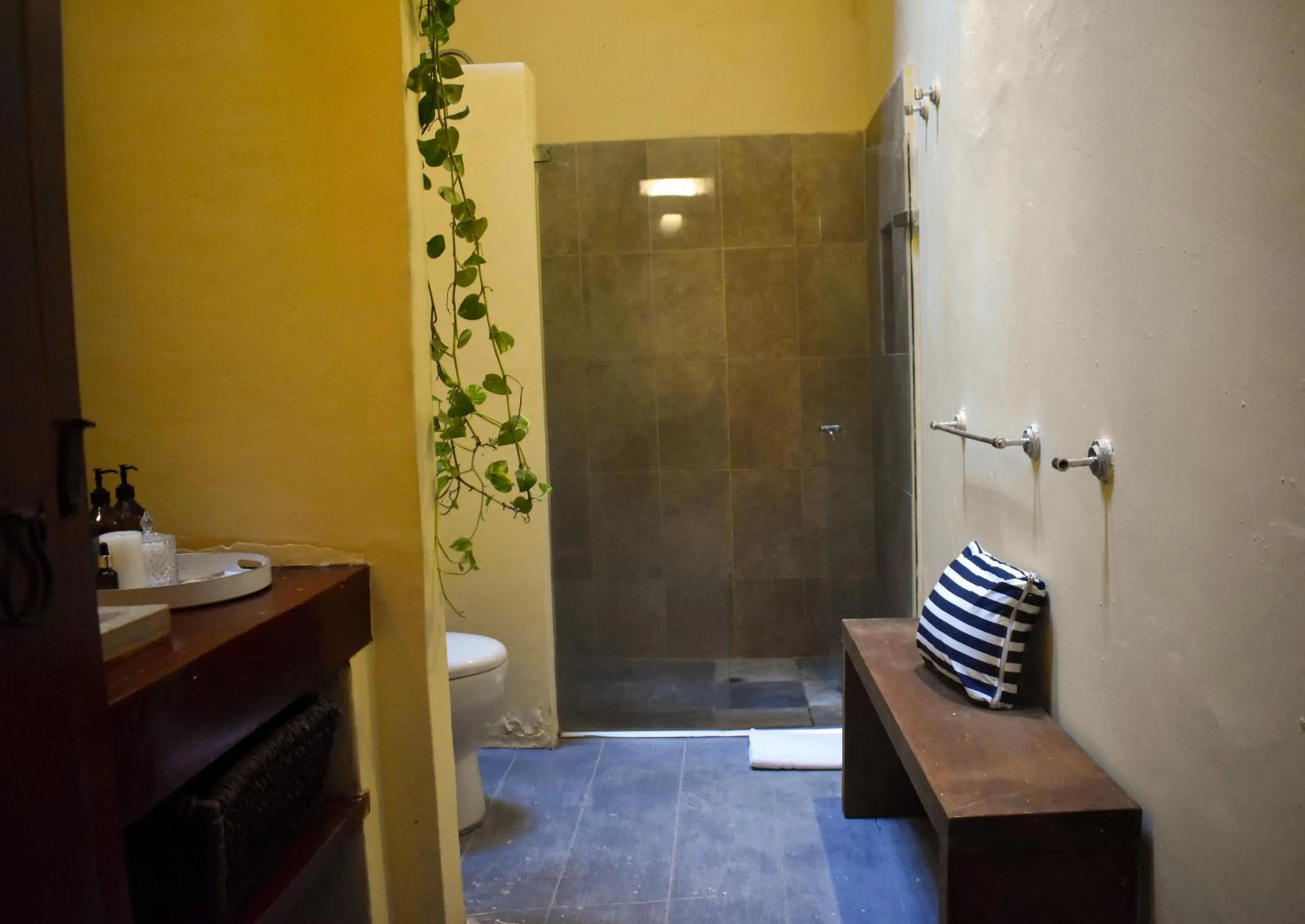 Bathroom in Casa Gaitana - Alma Hotels