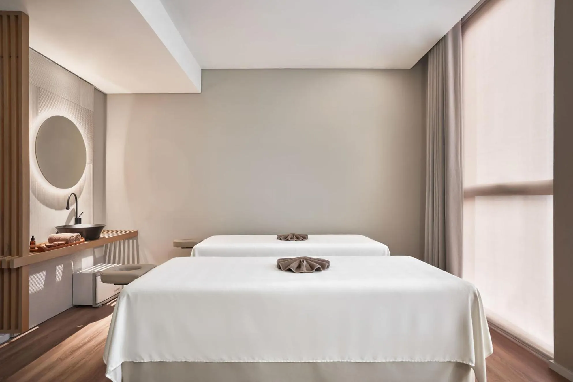 Spa and wellness centre/facilities, Bed in The Yacht Hotel by DC