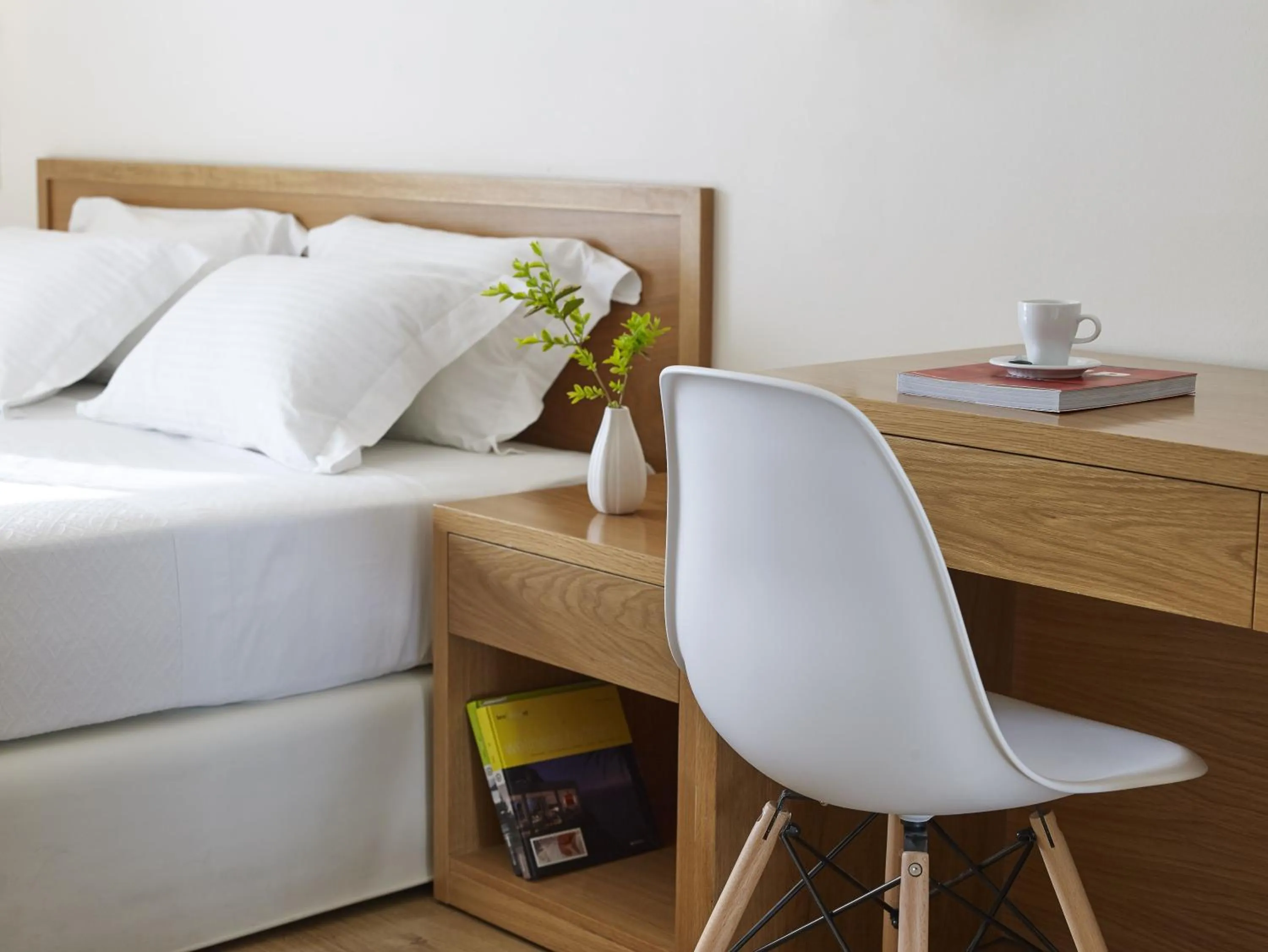 Bedroom, Bed in Amarilia Hotel