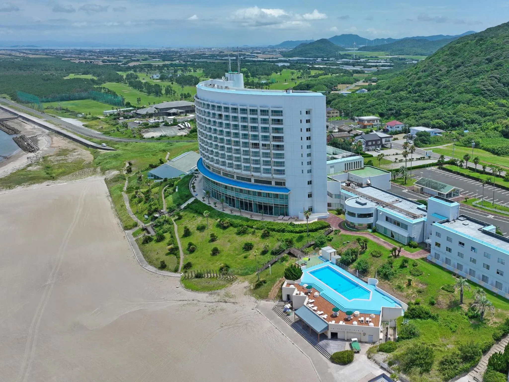 Property building in Irago Resort & Convention Hotel