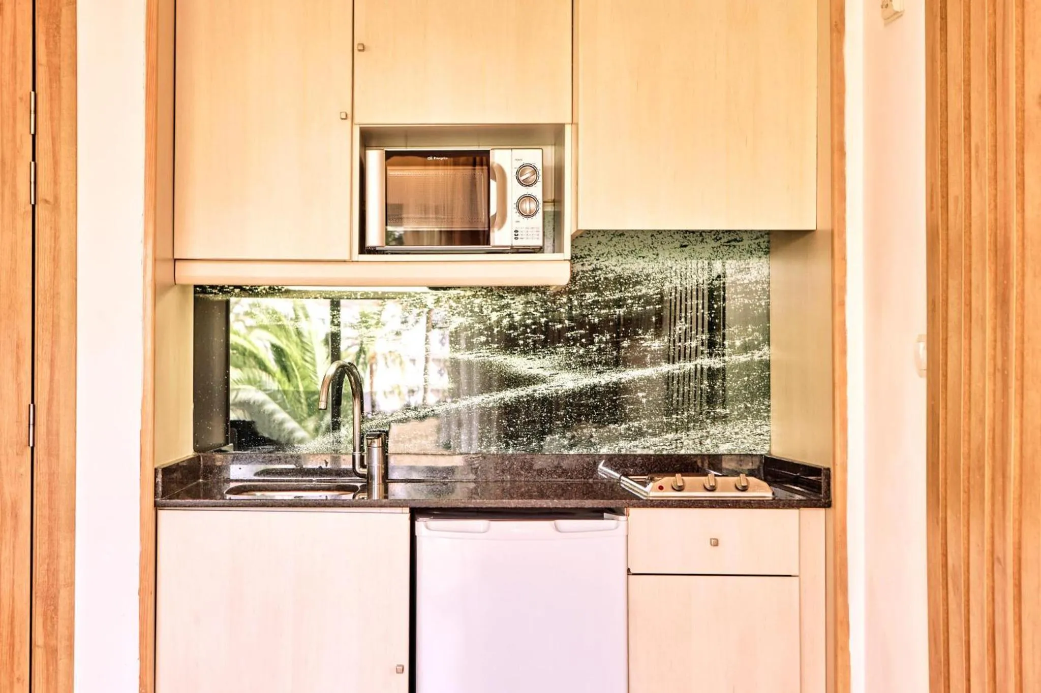 Kitchen or kitchenette in Zafiro Palmanova