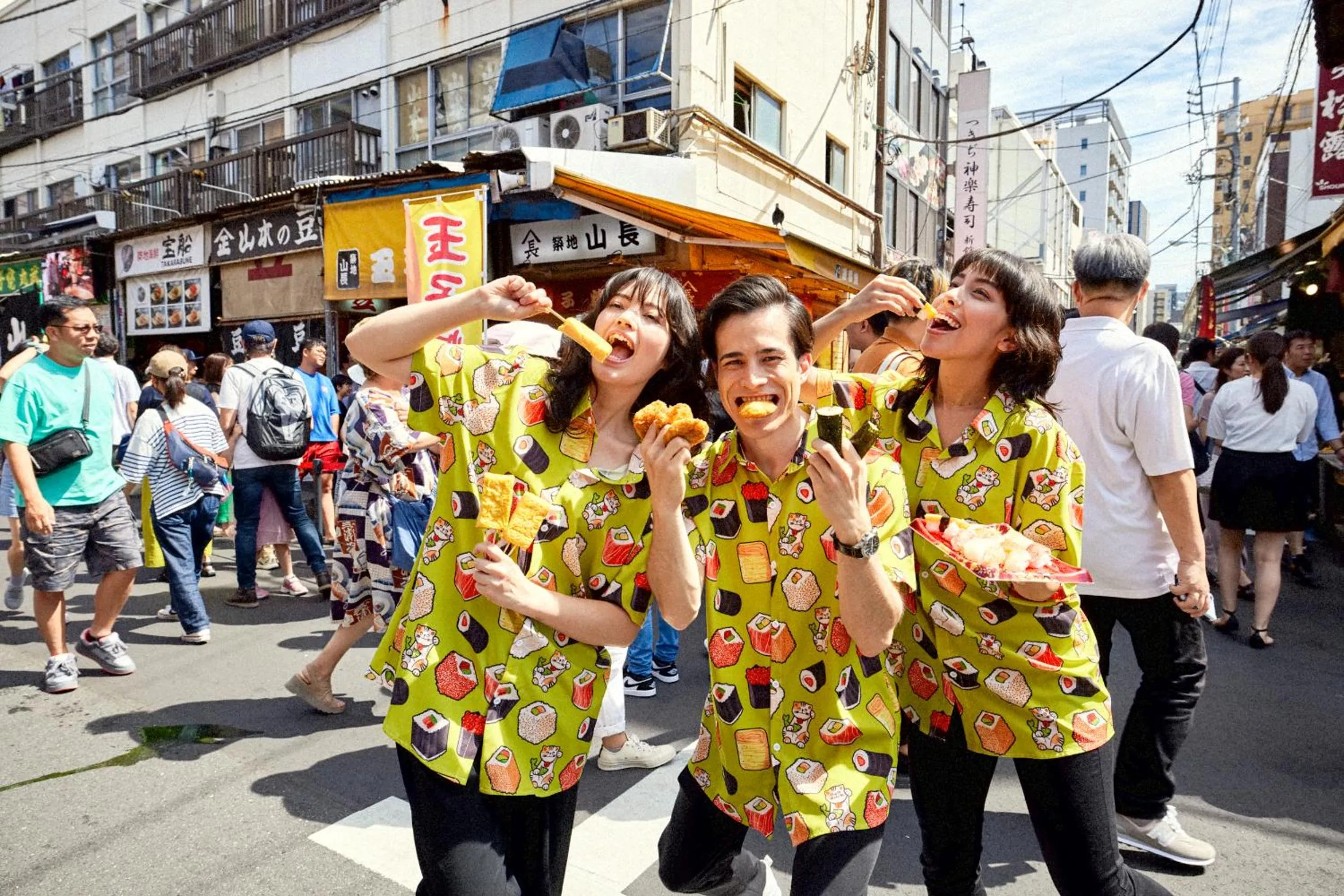 People in Section L Tsukiji