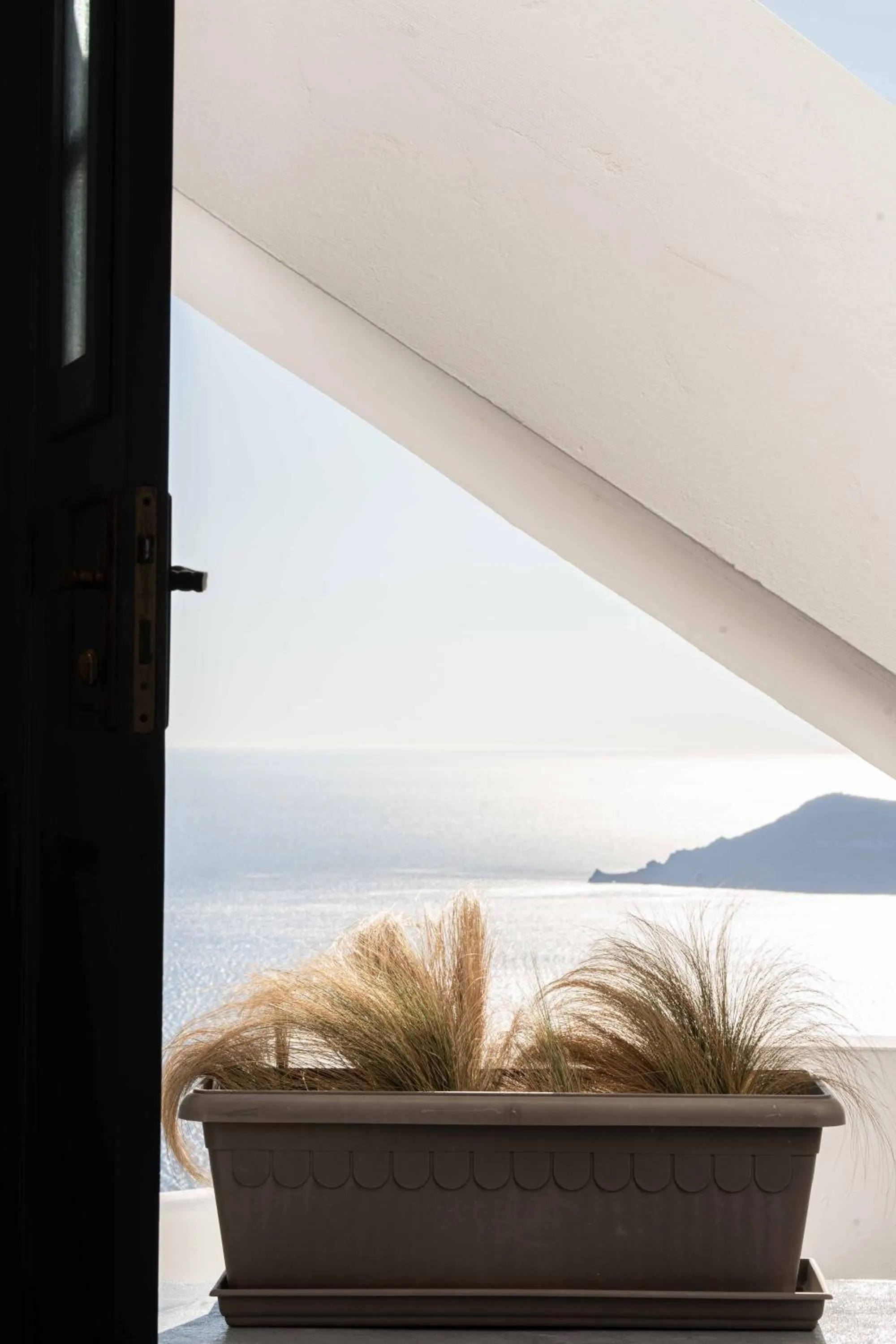 Sea view in La Roka, Cliffside Memories