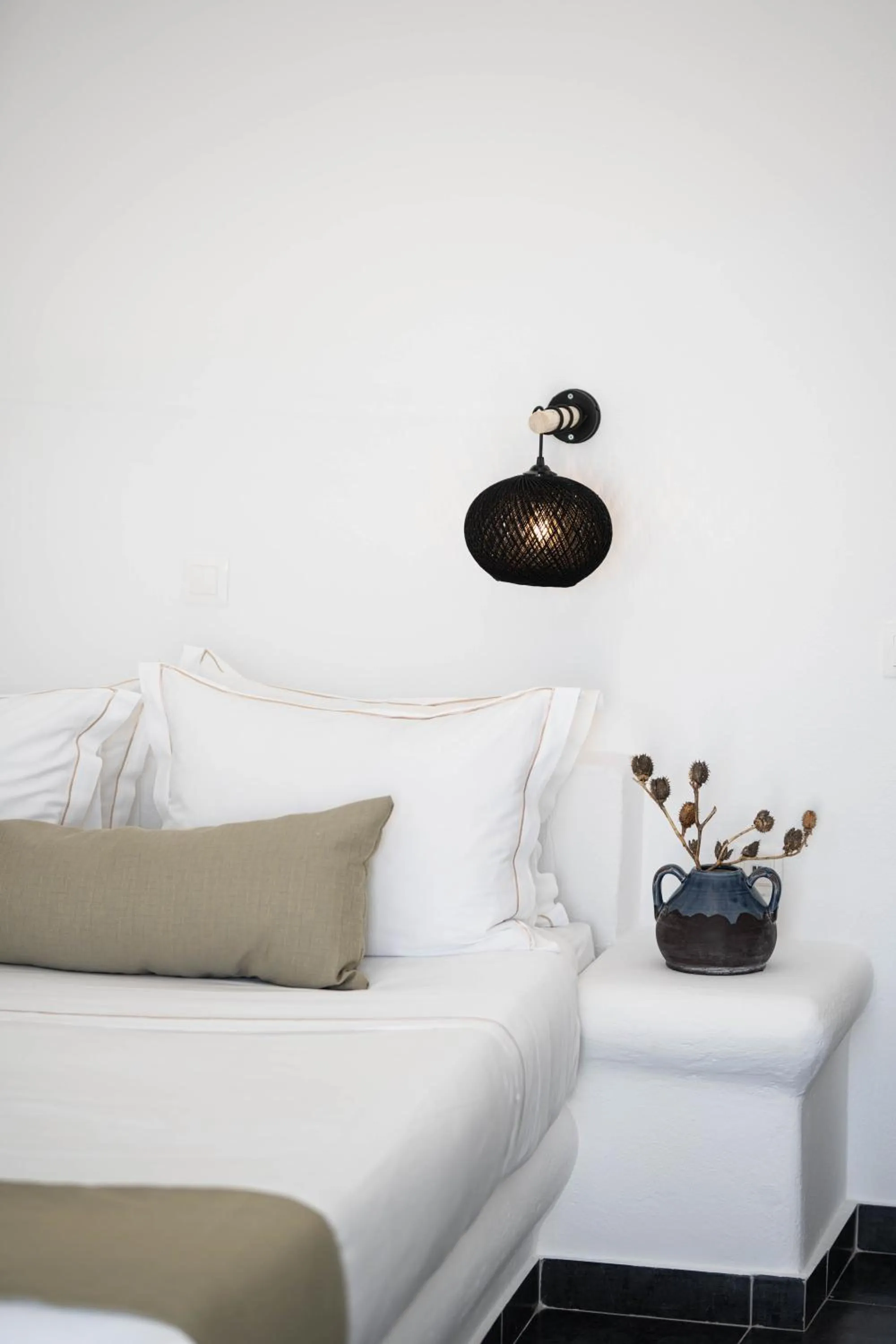 Living room in La Roka, Cliffside Memories