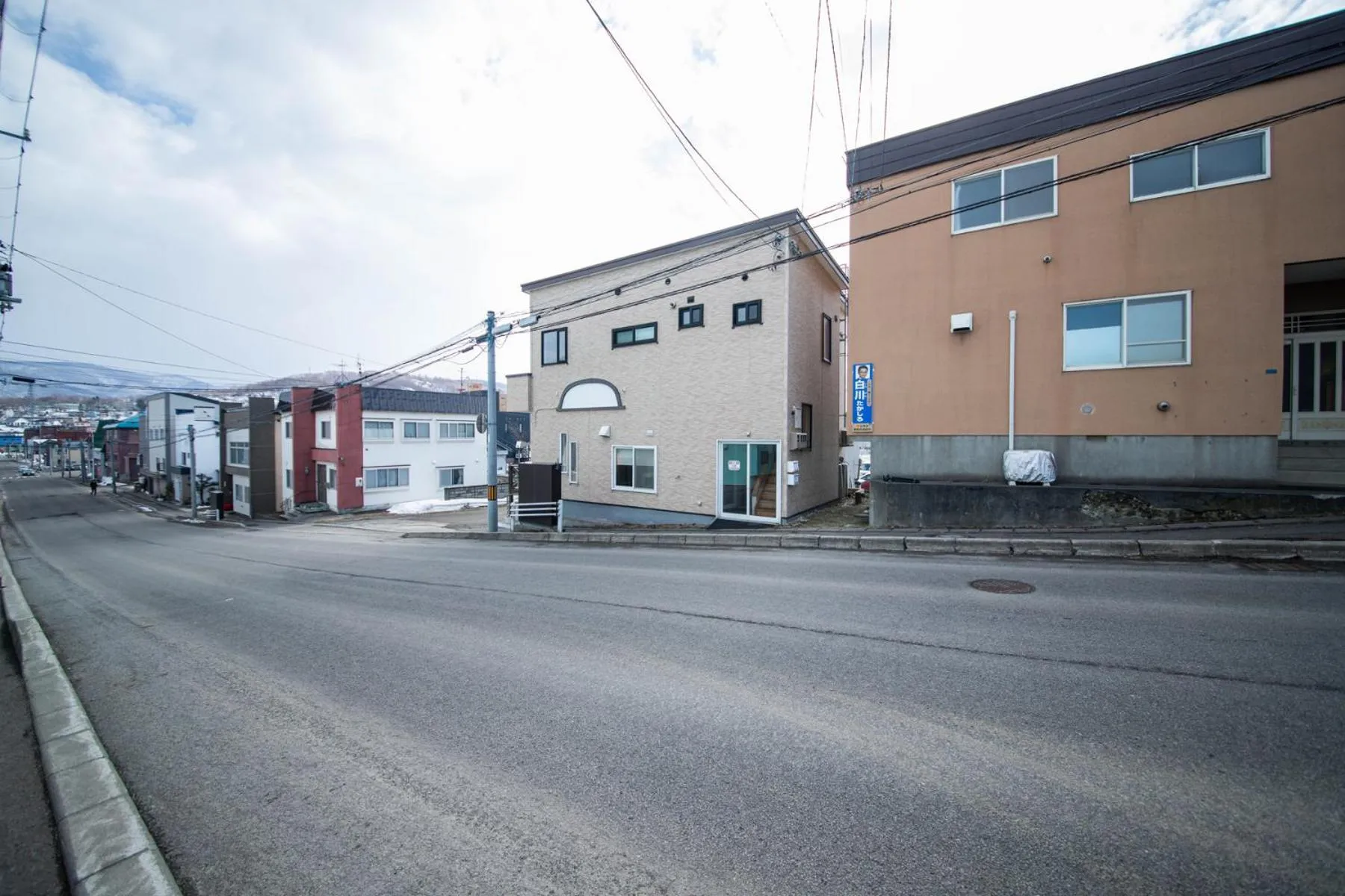 Sumiyoshi House Room B