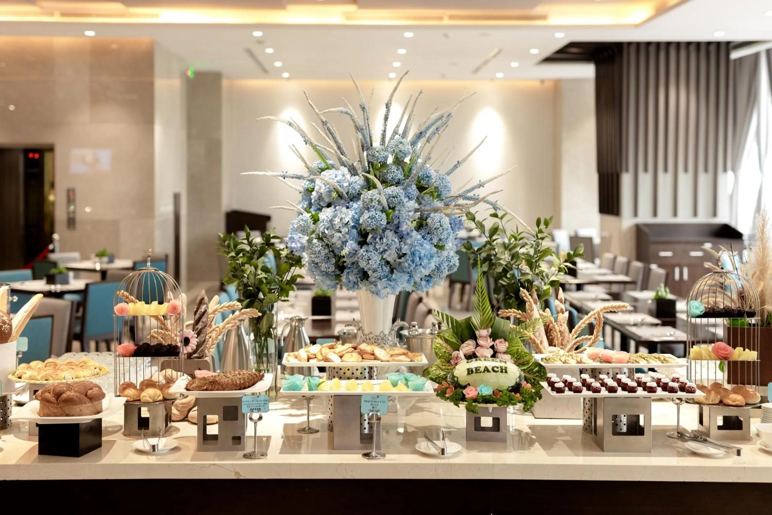 Food and drinks in Green Beach Hotel Nha Trang