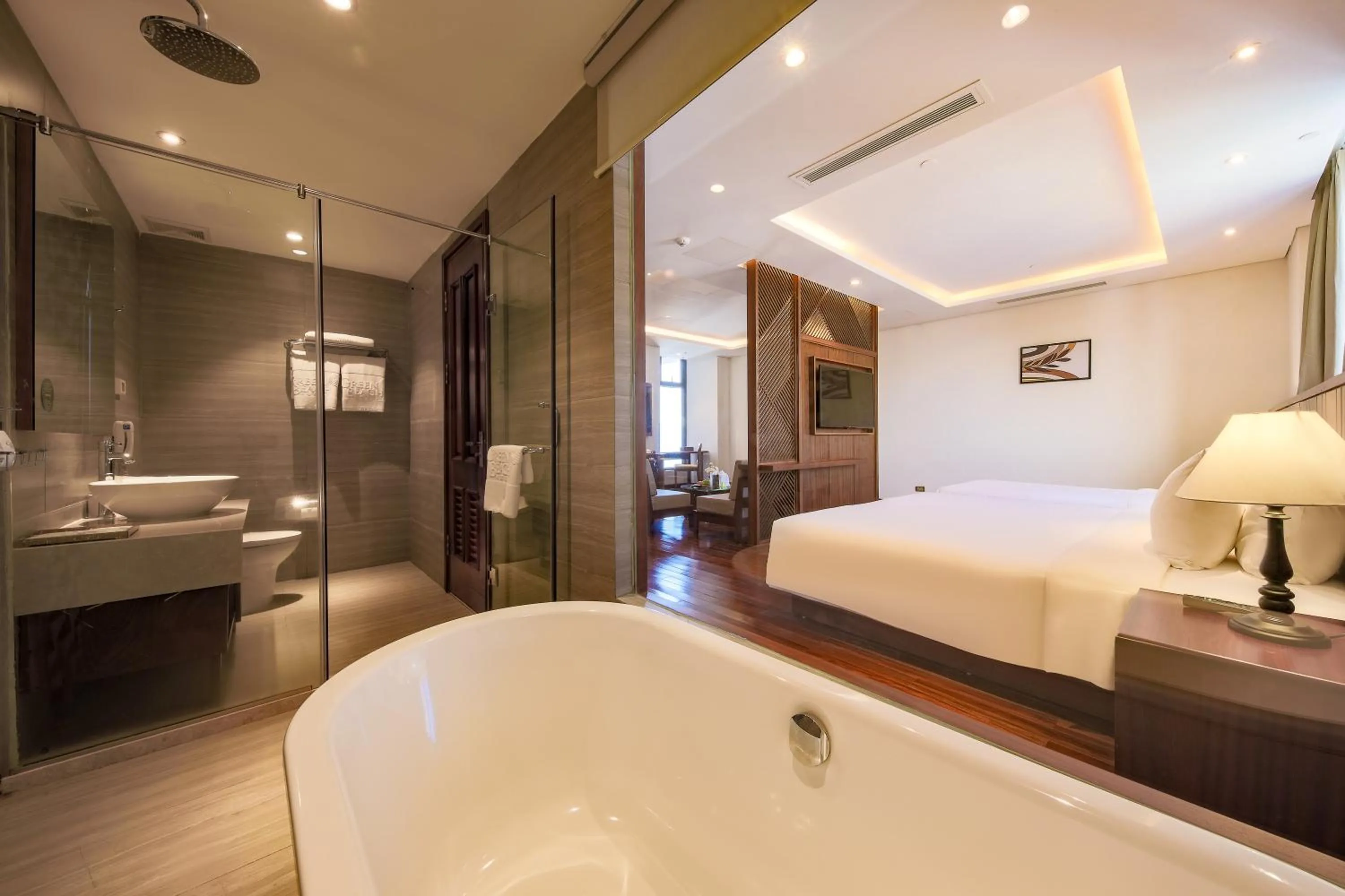 Bathroom, Bed in Green Beach Hotel Nha Trang
