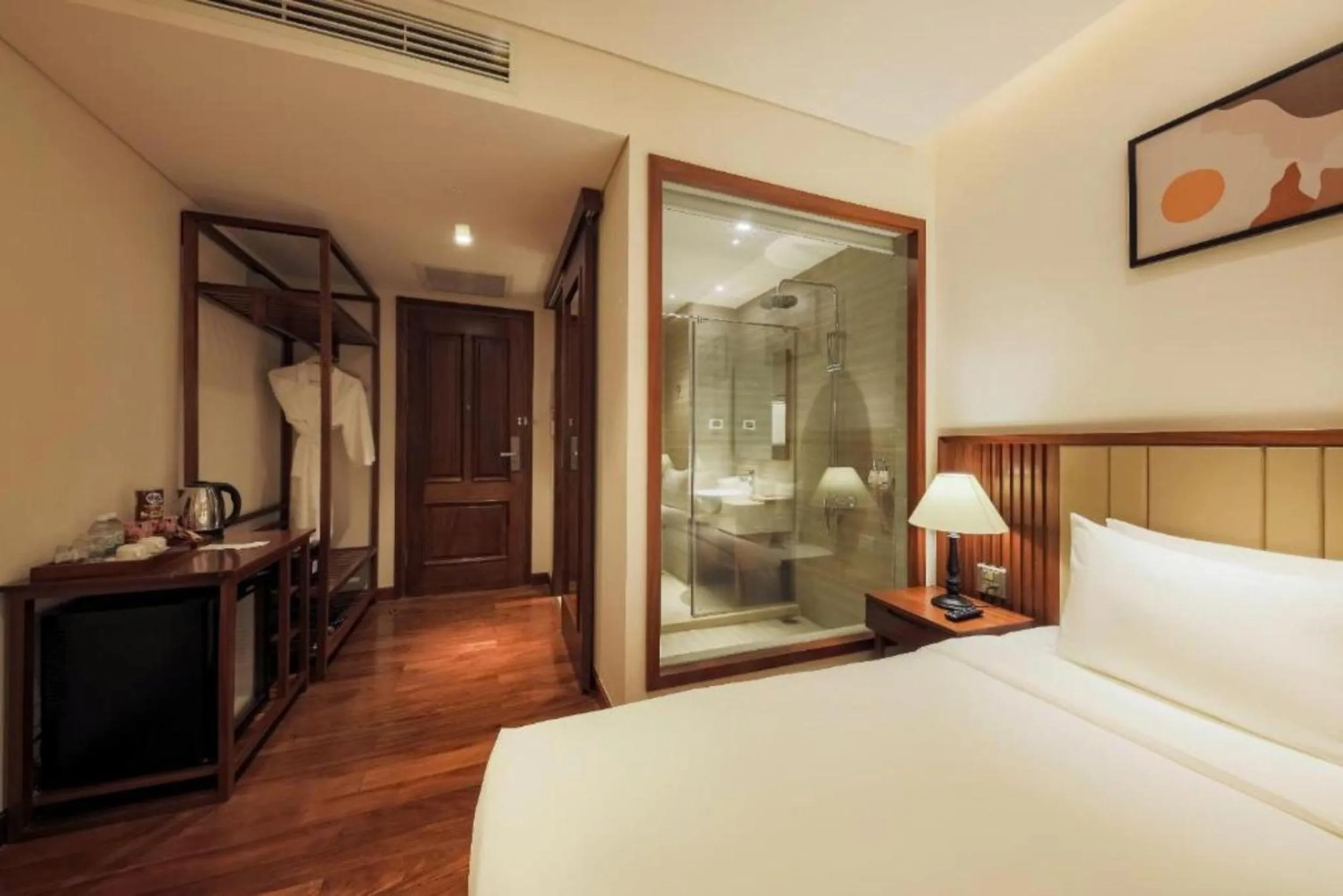Bathroom, Bed in Green Beach Hotel Nha Trang